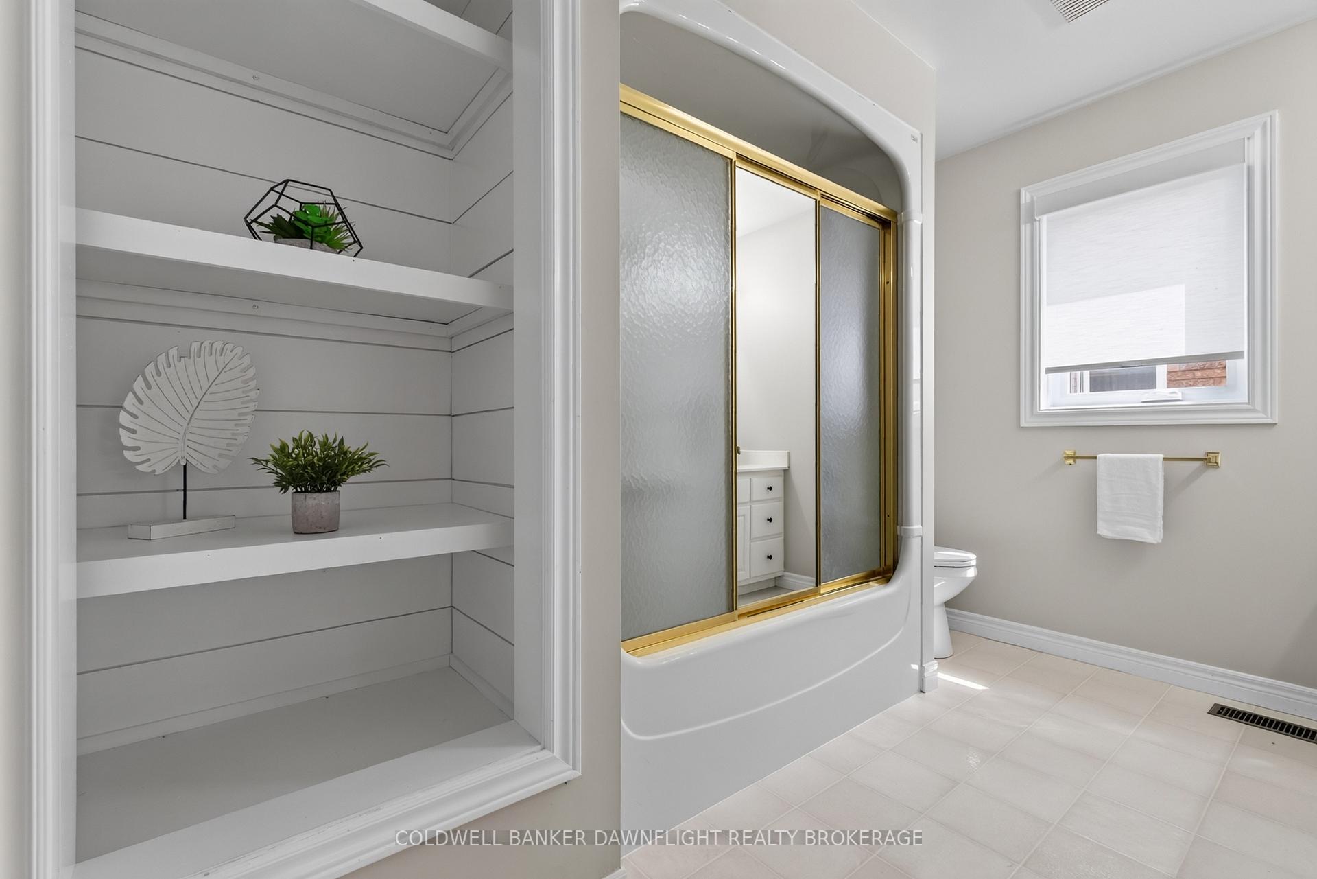 Photo 9 of 14 Gregus Court, South Huron, Exeter — HOMEH