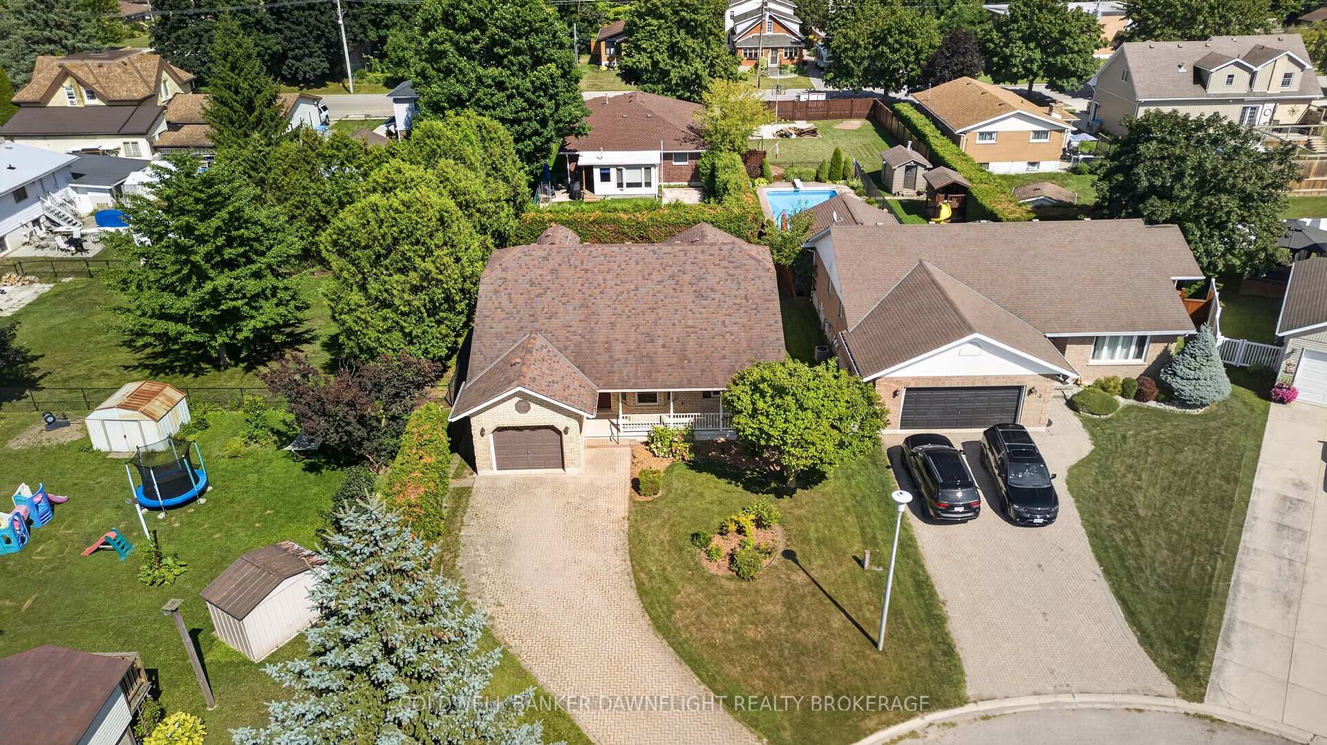 Photo 33 of 14 Gregus Court, South Huron, Exeter — HOMEH