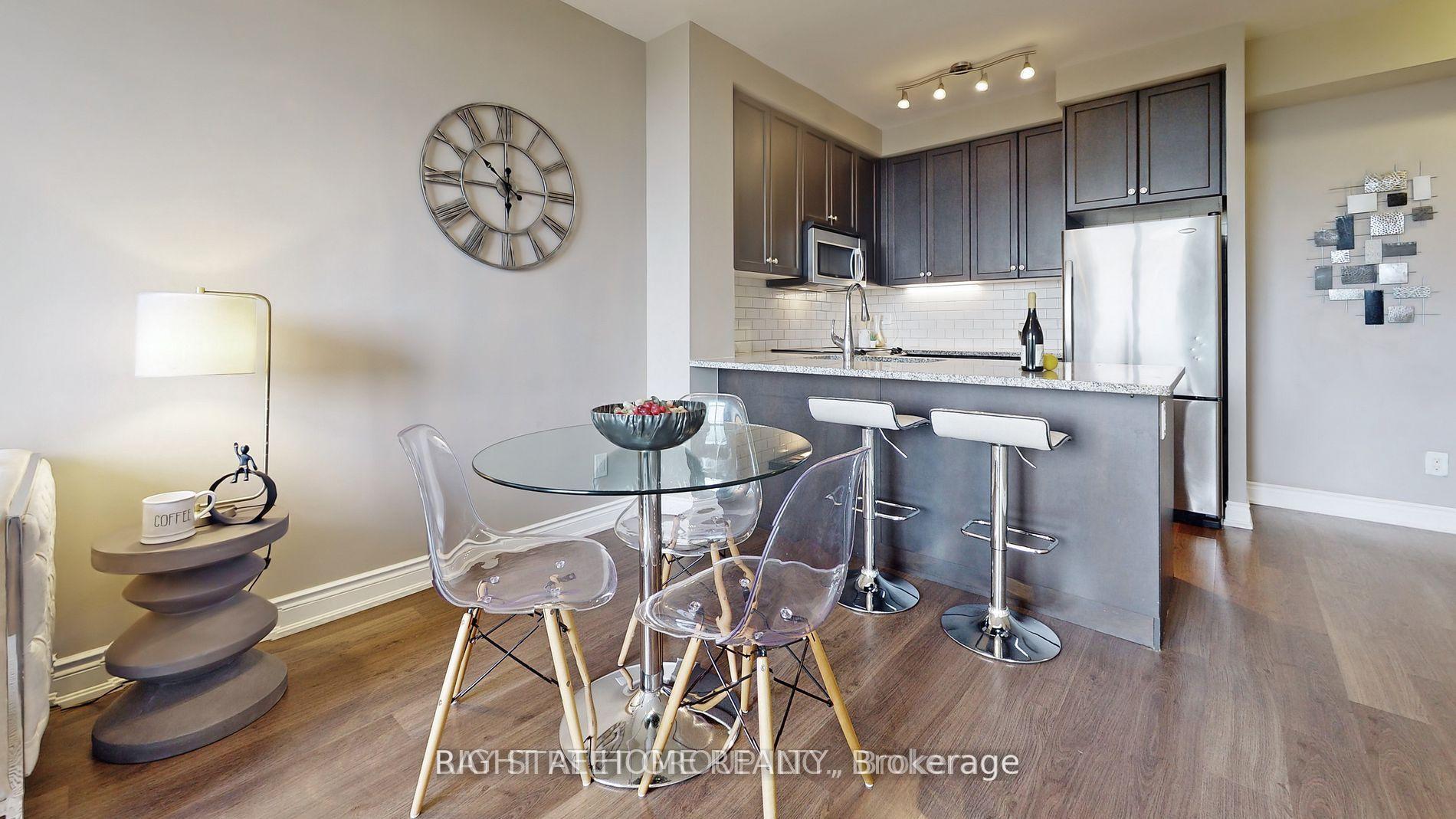 Photo 7 of Unit 512, 9245 Jane Street, Vaughan, Maple — HOMEH