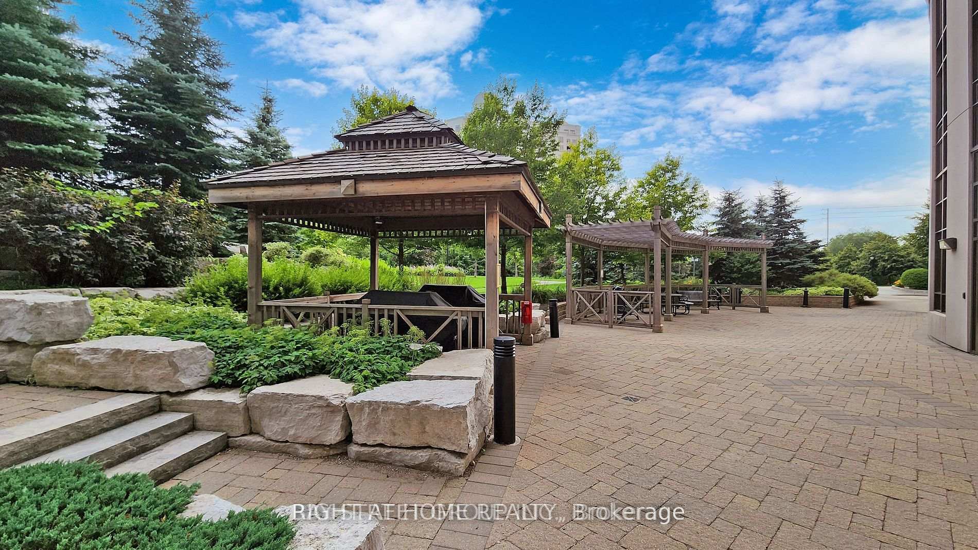 Photo 21 of Unit 512, 9245 Jane Street, Vaughan, Maple — HOMEH