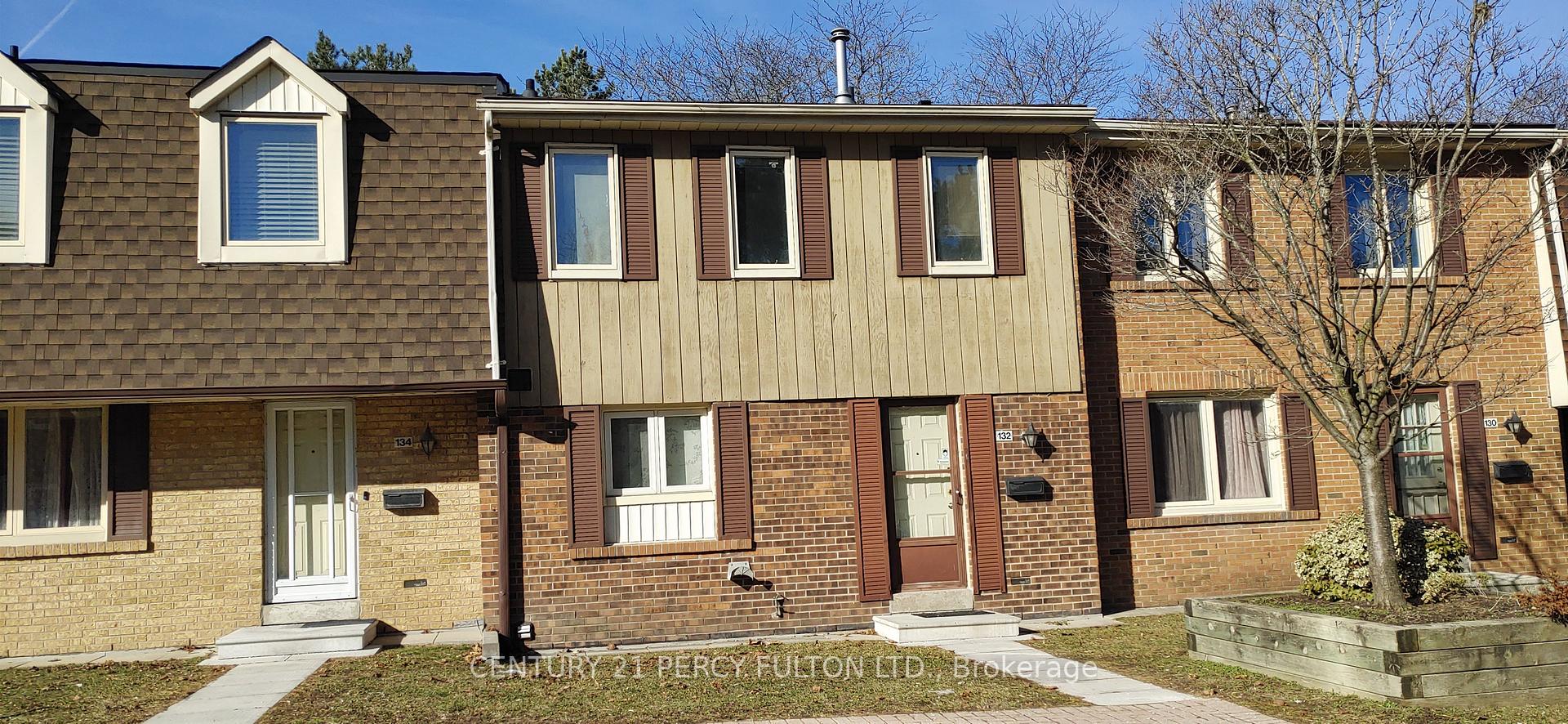 Front of Unit 132, 270 Timberbank Boulevard