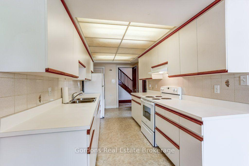 Photo 17 of 142 Lawrence Avenue W, Toronto, Lawrence Park North — HOMEH