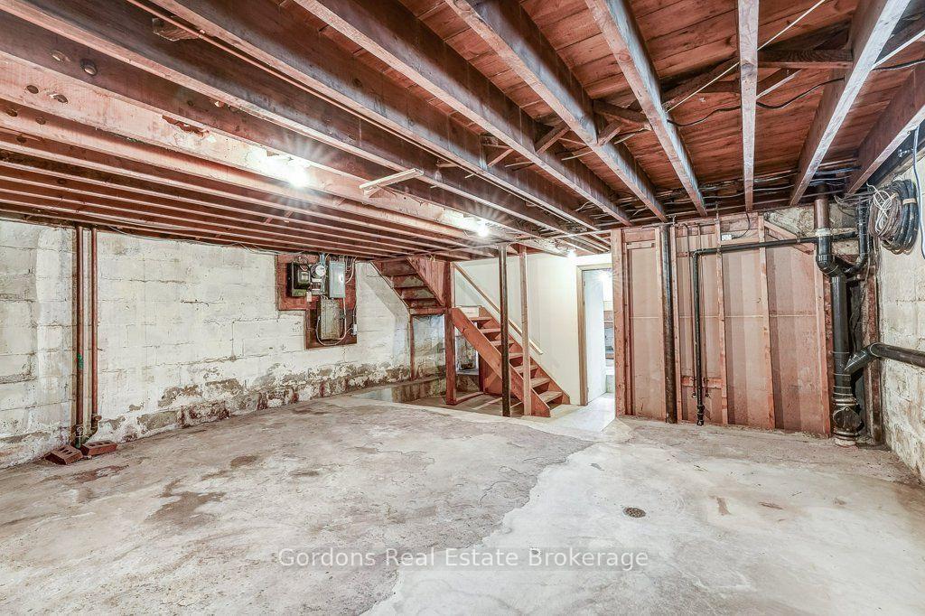 Photo 37 of 142 Lawrence Avenue W, Toronto, Lawrence Park North — HOMEH