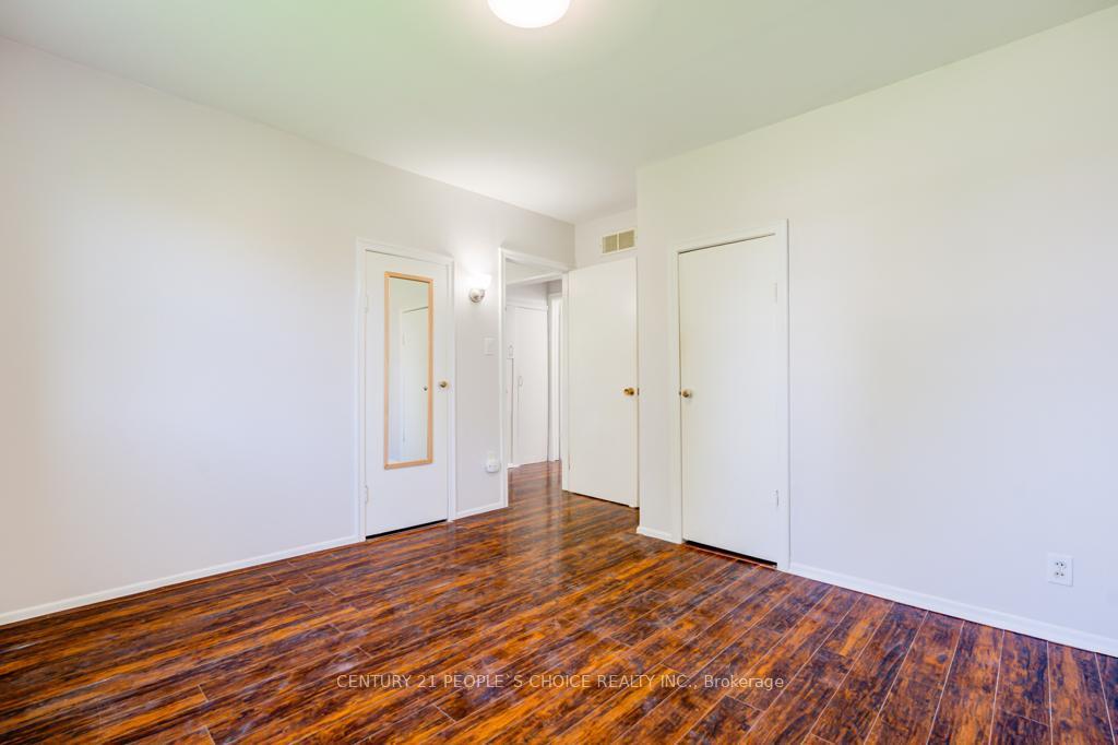 Photo 19 of 7684 Badger Road, Niagara Falls, West Wood — HOMEH
