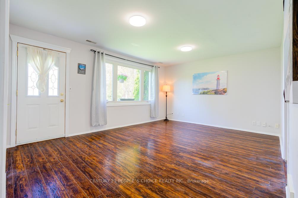 Photo 22 of 7684 Badger Road, Niagara Falls, West Wood — HOMEH
