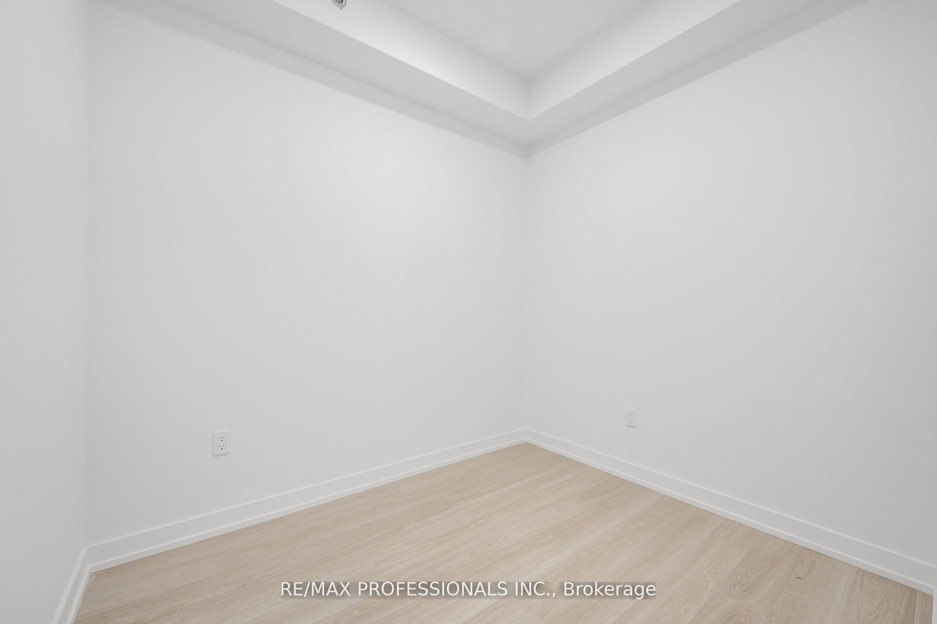 Photo 7 of Unit 411, 415 Main Street W, Hamilton, Kirkendall — HOMEH