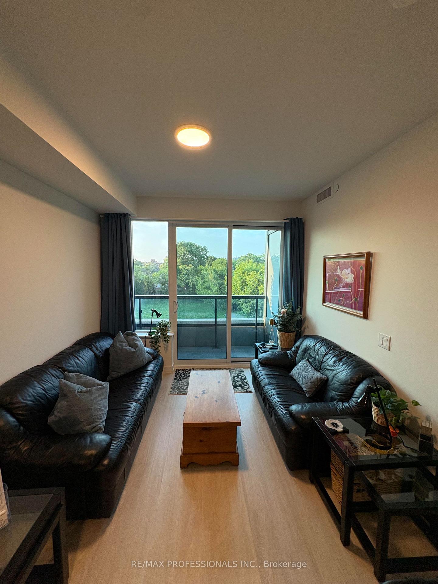Photo 29 of Unit 411, 415 Main Street W, Hamilton, Kirkendall — HOMEH