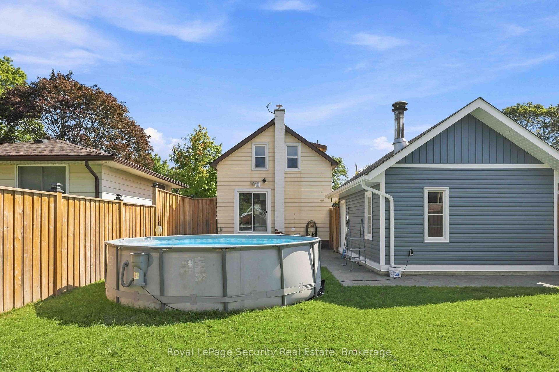 Photo 31 of 116 Guelph Street, Oshawa, Donevan — HOMEH