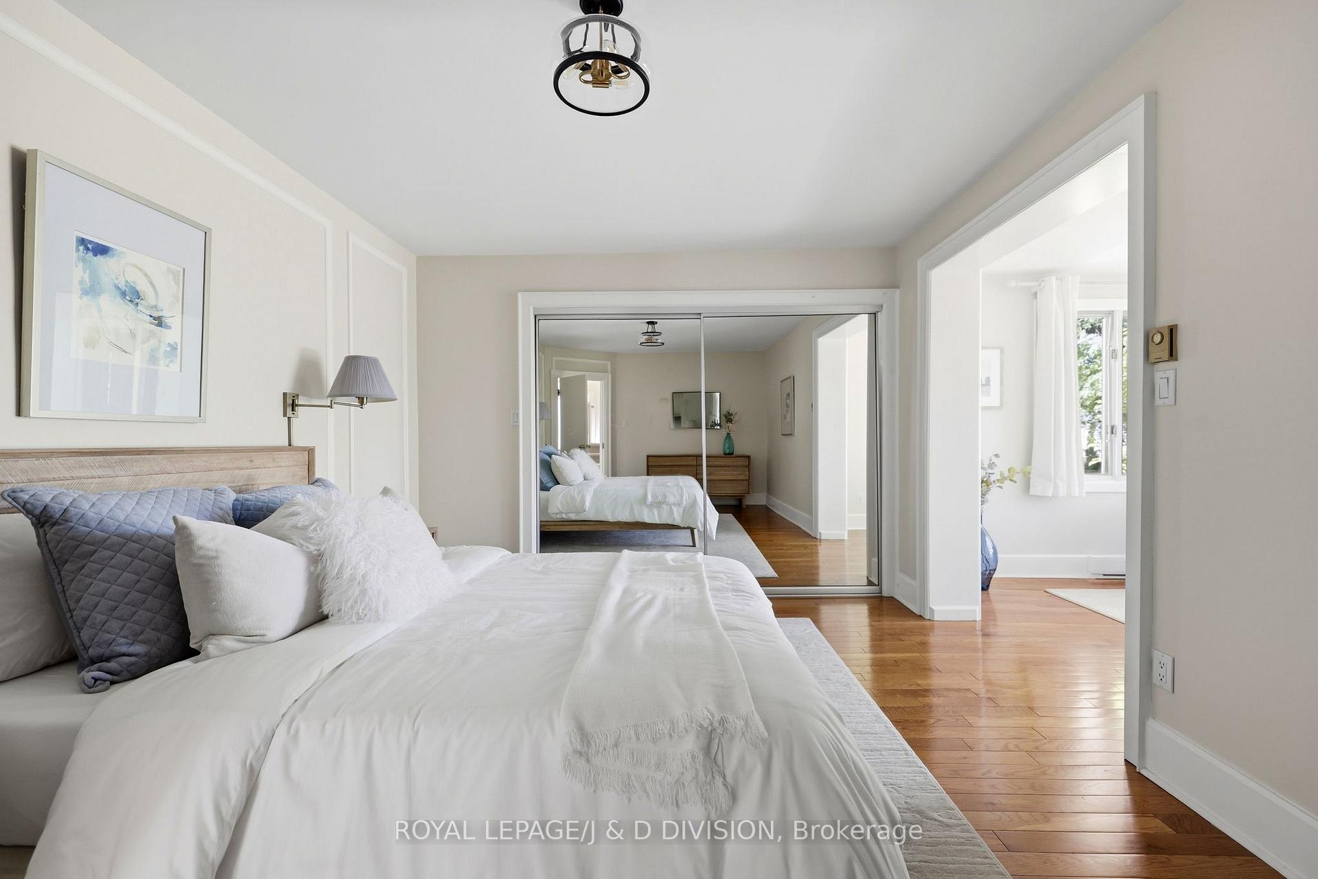 Photo 14 of 102 Ridge Drive, Toronto, Rosedale-Moore Park — HOMEH