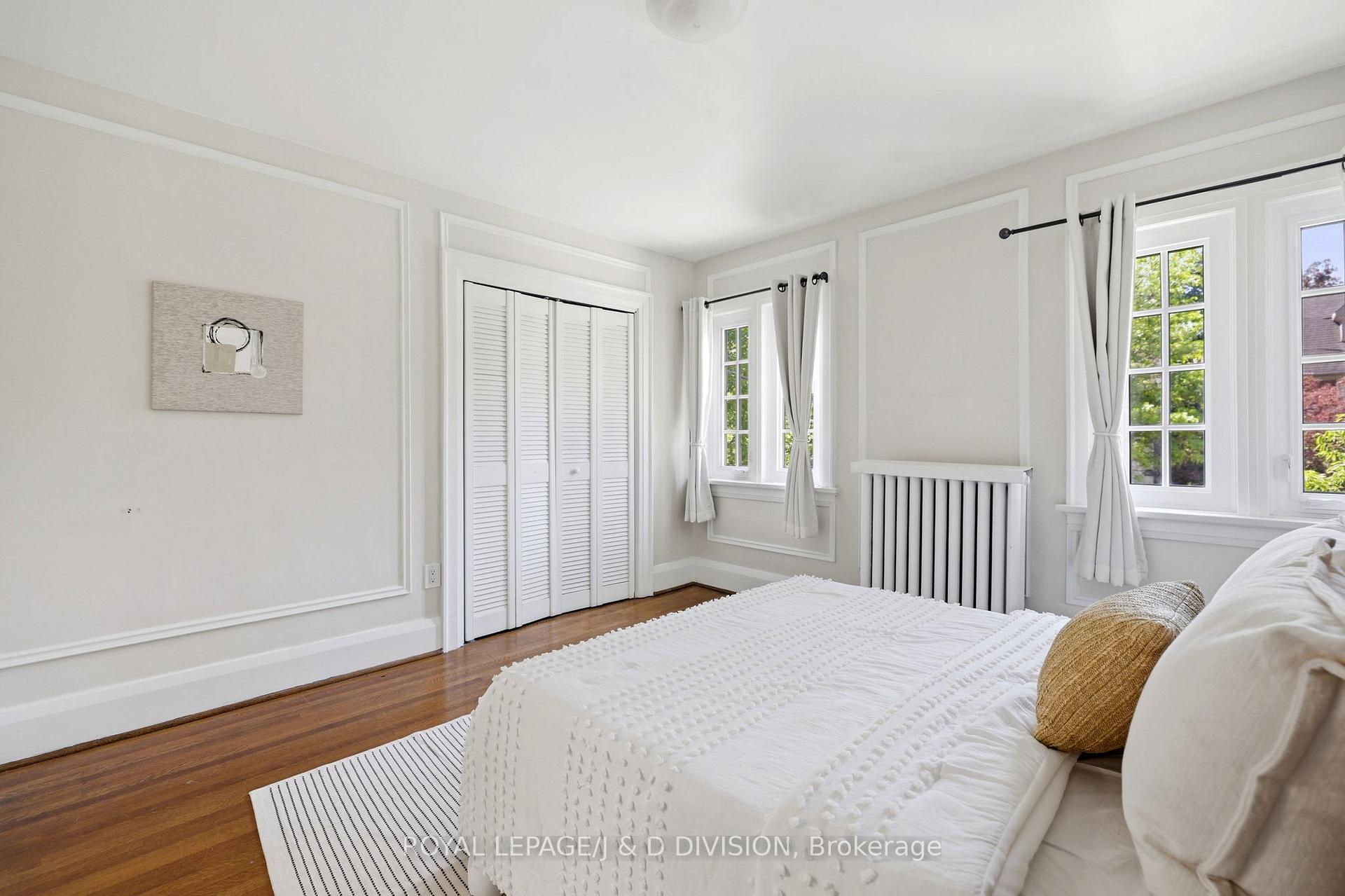 Photo 23 of 102 Ridge Drive, Toronto, Rosedale-Moore Park — HOMEH