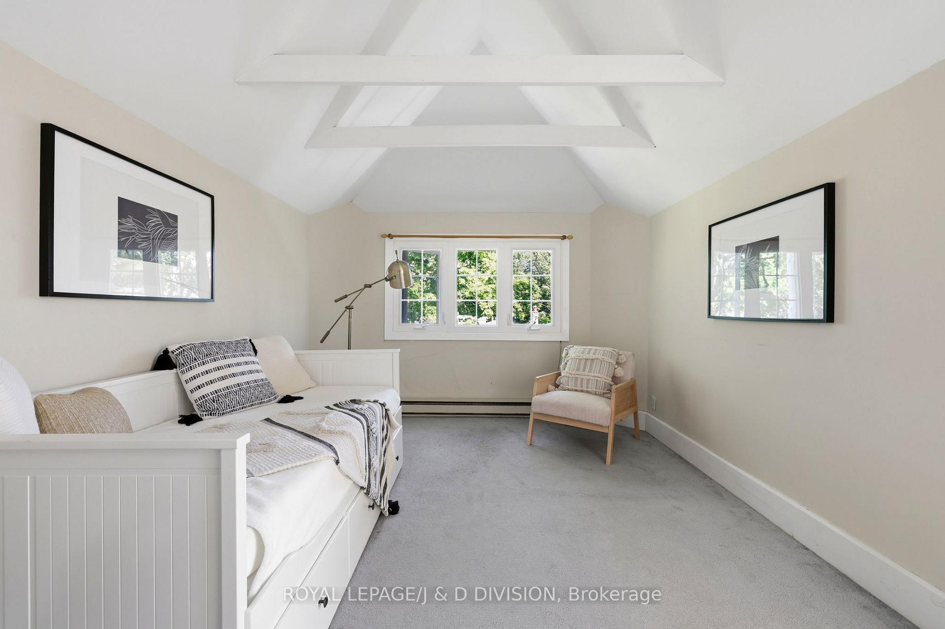 Photo 28 of 102 Ridge Drive, Toronto, Rosedale-Moore Park — HOMEH