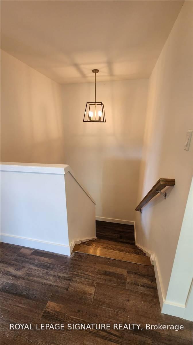 Photo 15 of 107 Crittenden Square, Scarborough, Malvern — HOMEH