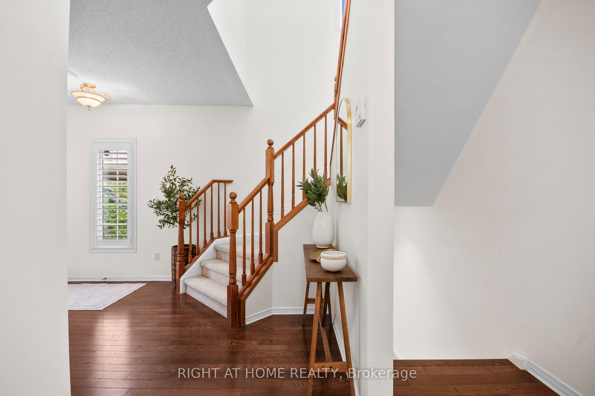 Photo 5 of Unit 87, 320 Ambleside Drive, London, North A — HOMEH