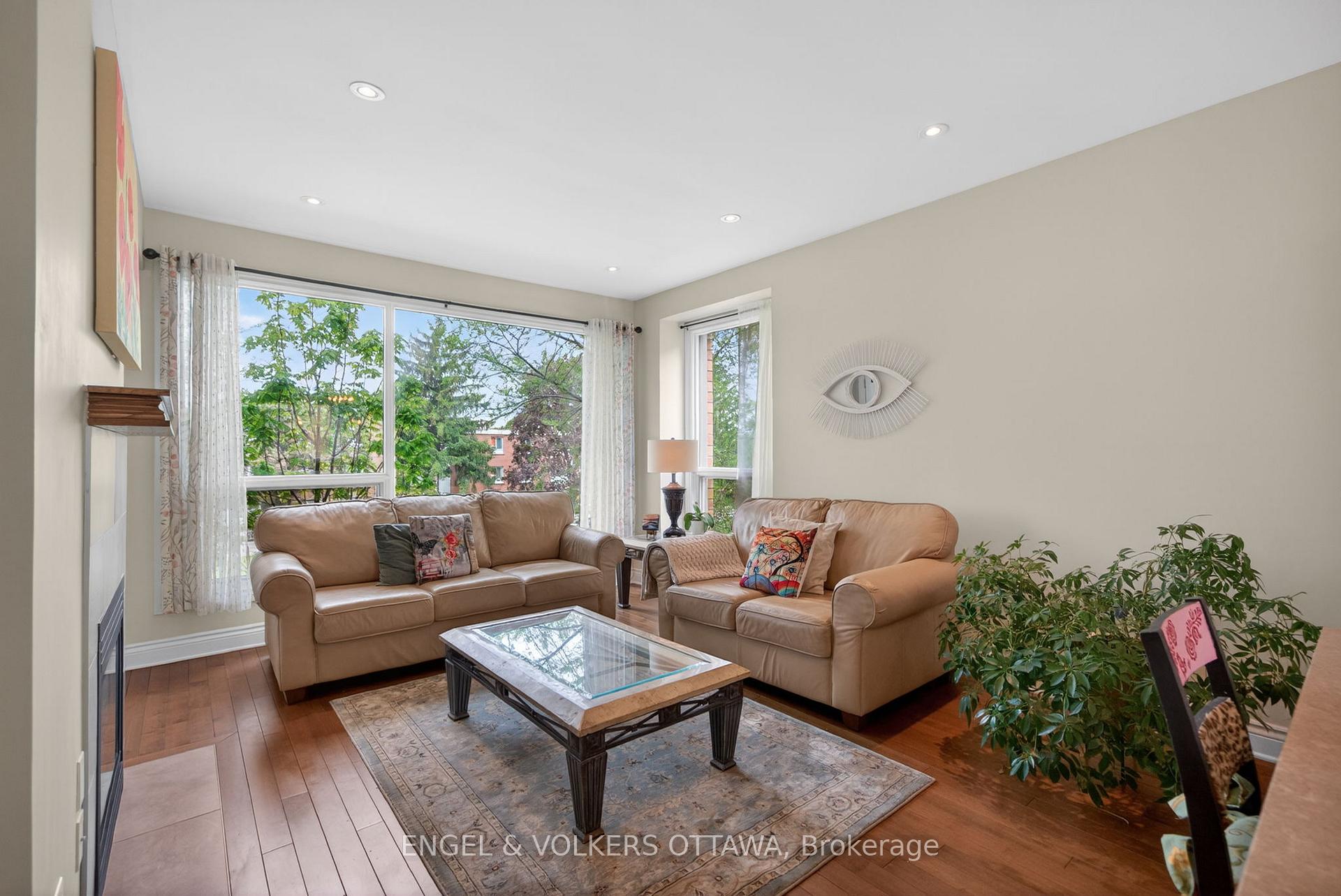Photo 13 of 1896 Carling Avenue, Ottawa, McKellar Heights/Glabar Park — HOMEH