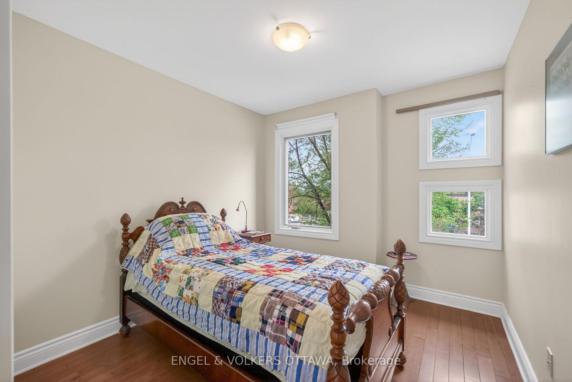 Photo 21 of 1896 Carling Avenue, Ottawa, McKellar Heights/Glabar Park — HOMEH
