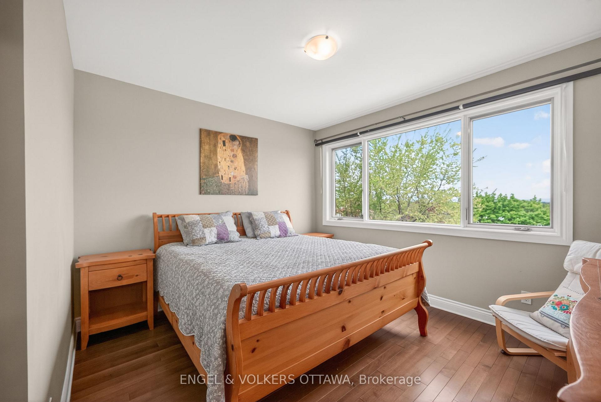 Photo 24 of 1896 Carling Avenue, Ottawa, McKellar Heights/Glabar Park — HOMEH