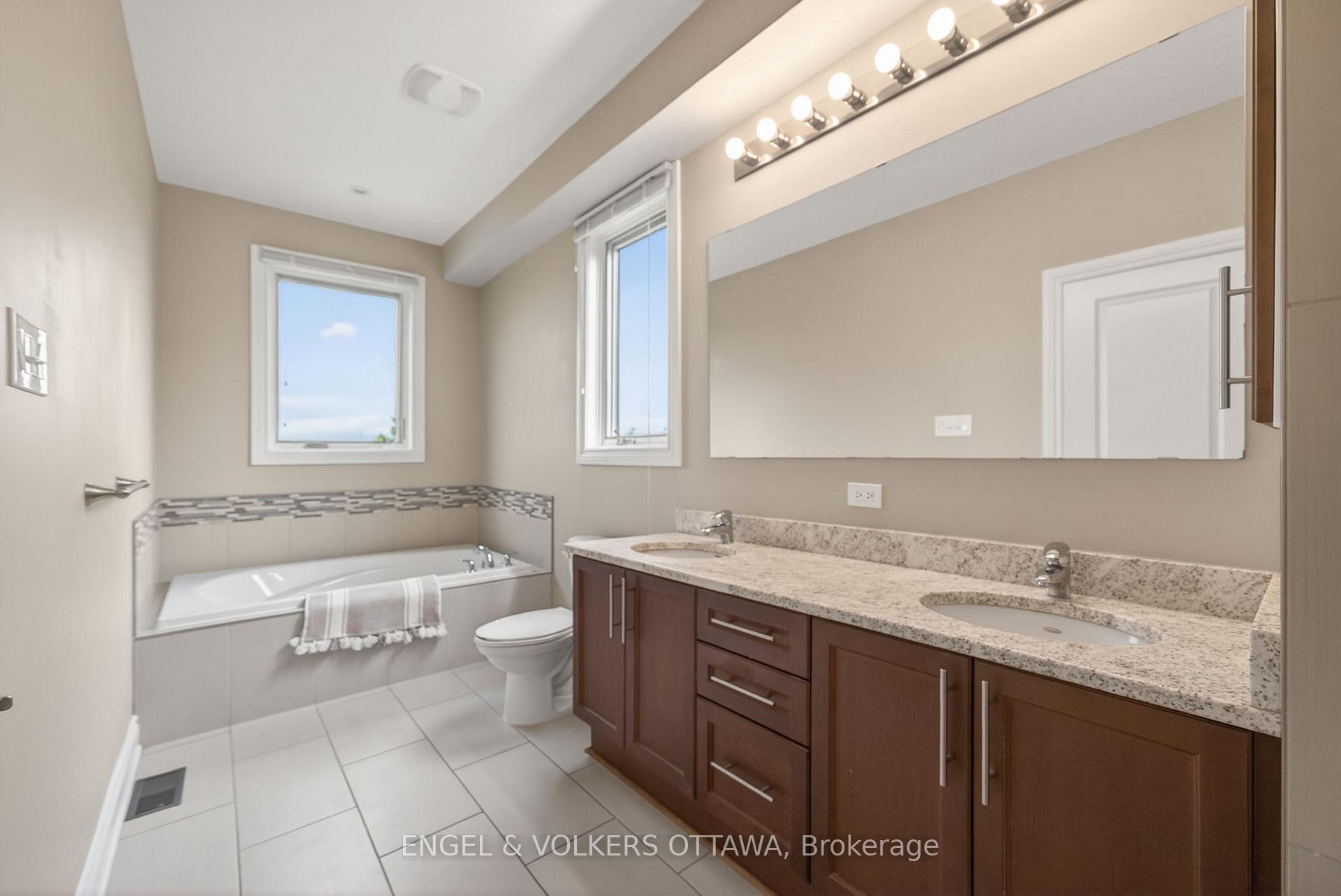 Photo 26 of 1896 Carling Avenue, Ottawa, McKellar Heights/Glabar Park — HOMEH