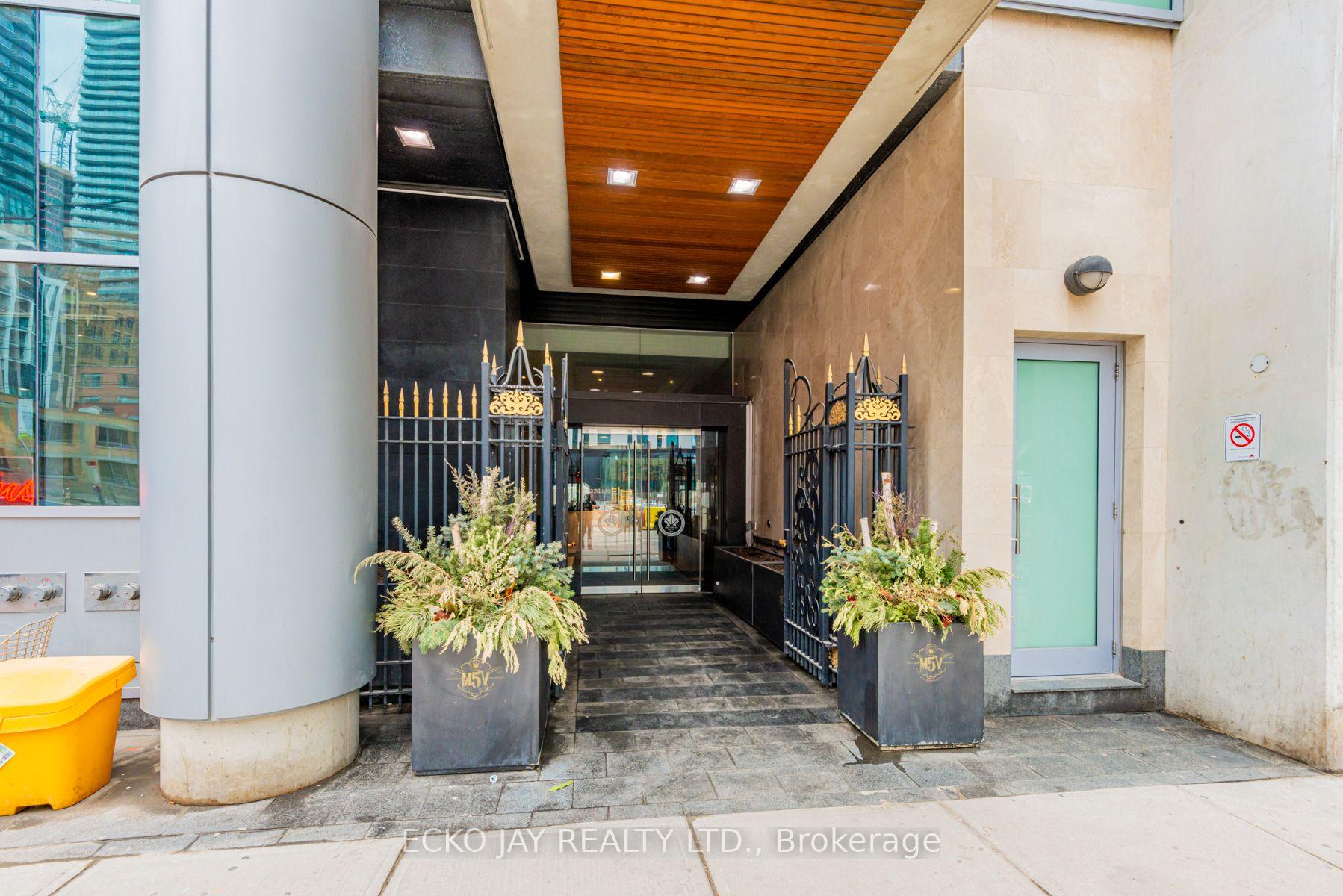 Photo 21 of Unit 3506, 375 King Street W, Toronto, Waterfront Communities — HOMEH
