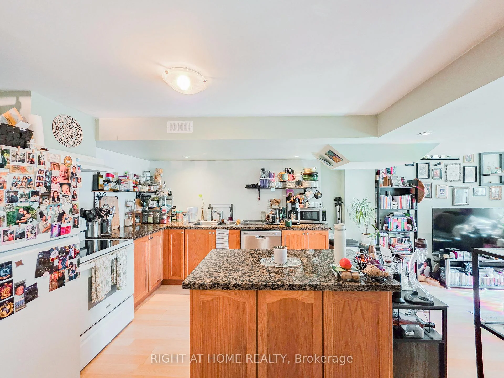 Photo 23 of Unit Lower, 163 Williamson Drive E, Ajax, Northeast Ajax — HOMEH