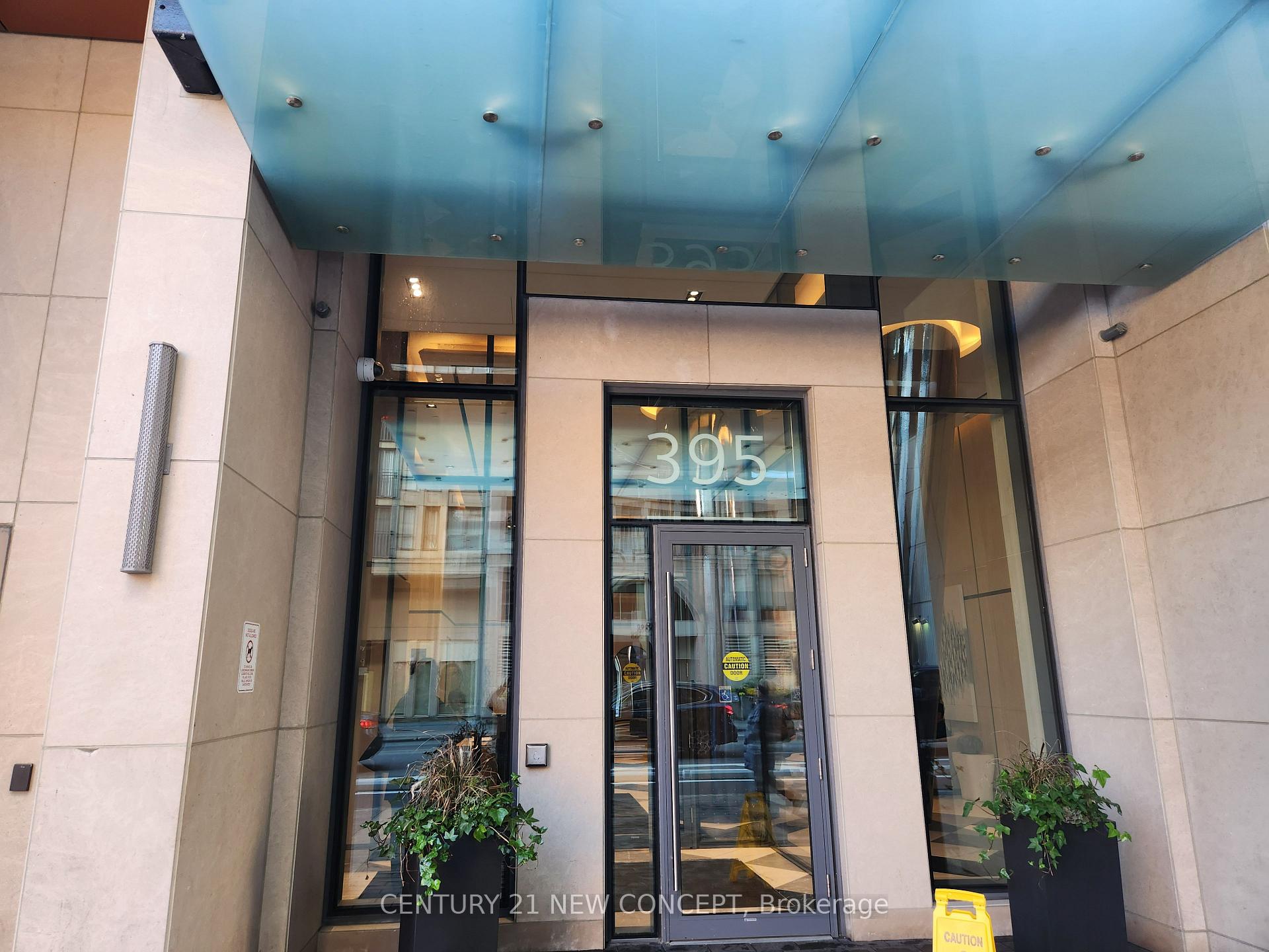 Photo 3 of Unit 1907, 395 Bloor Street E, Toronto, North St. James Town — HOMEH