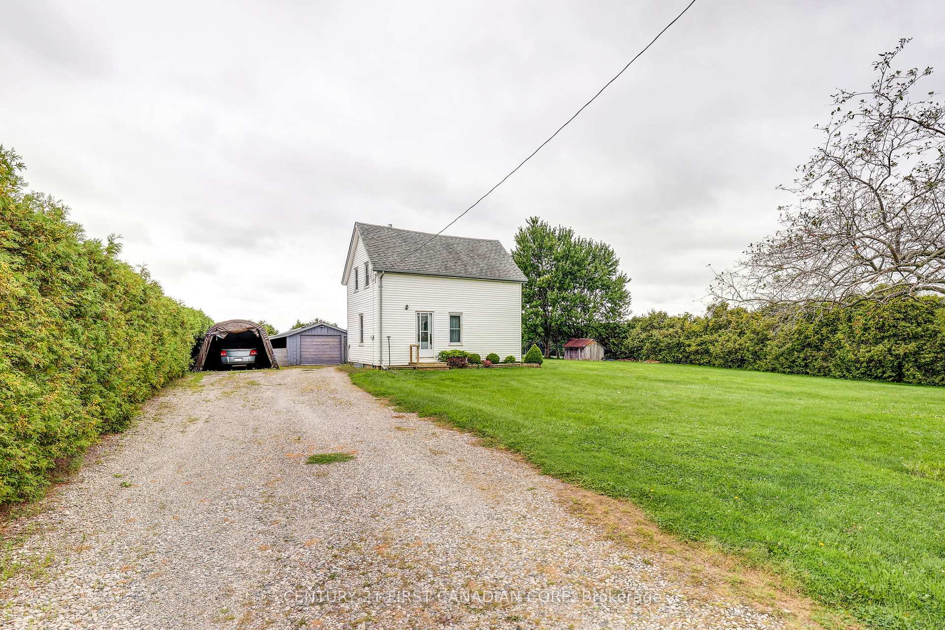 Photo 2 of 45687 Fruit Ridge Line, Central Elgin, Rural Central Elgin — HOMEH