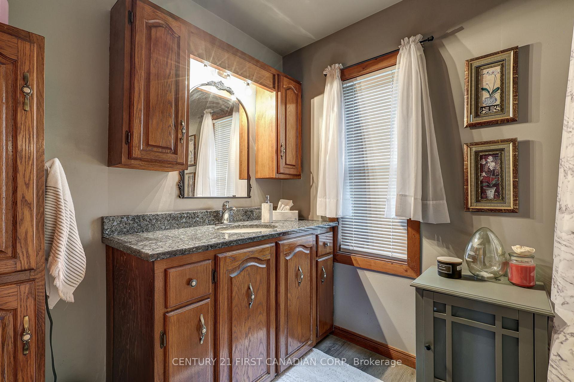 Photo 13 of 45687 Fruit Ridge Line, Central Elgin, Rural Central Elgin — HOMEH