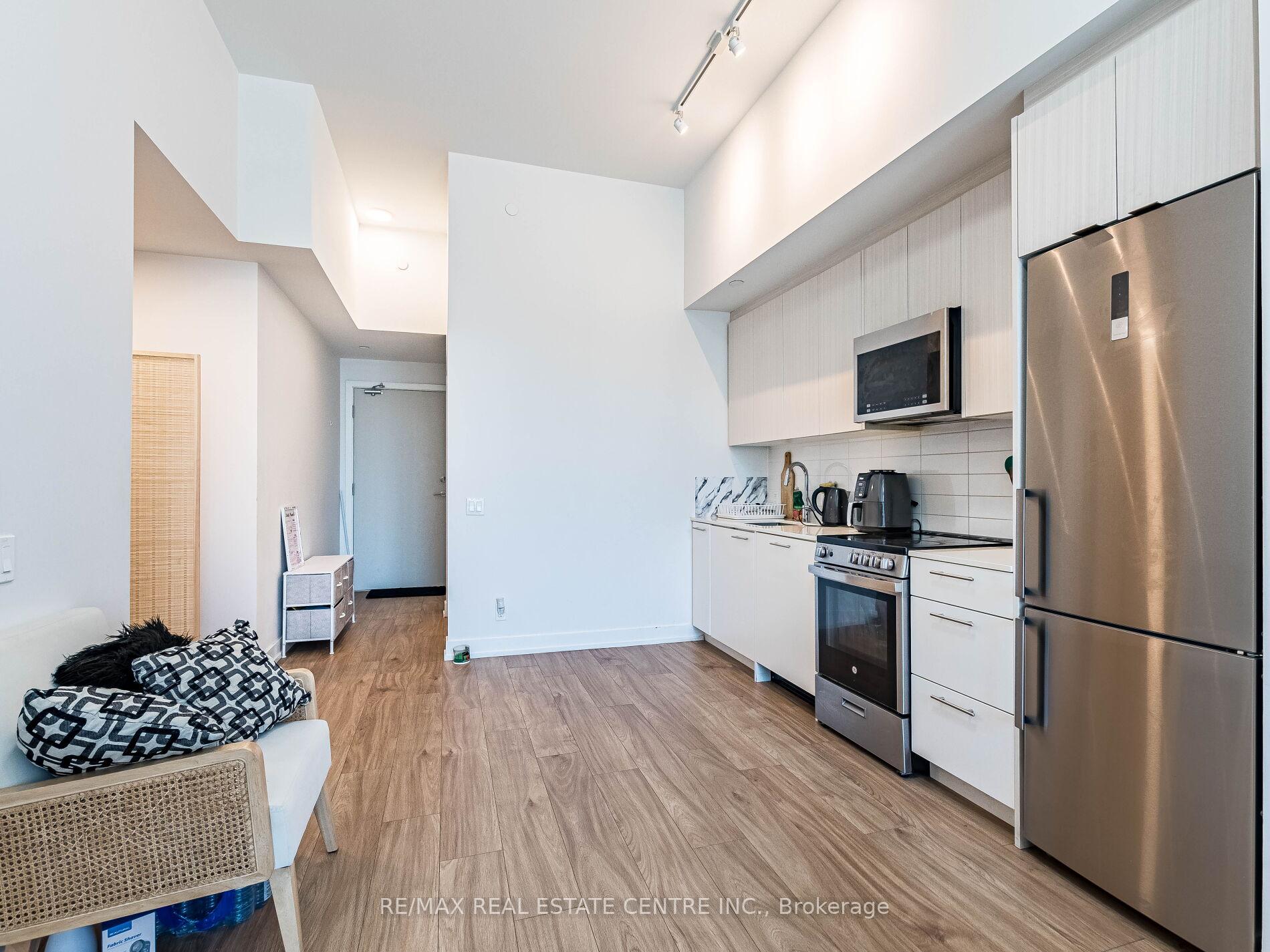 Photo 32 of Unit 211, 215 Veterans Drive, Brampton, Northwest Brampton — HOMEH