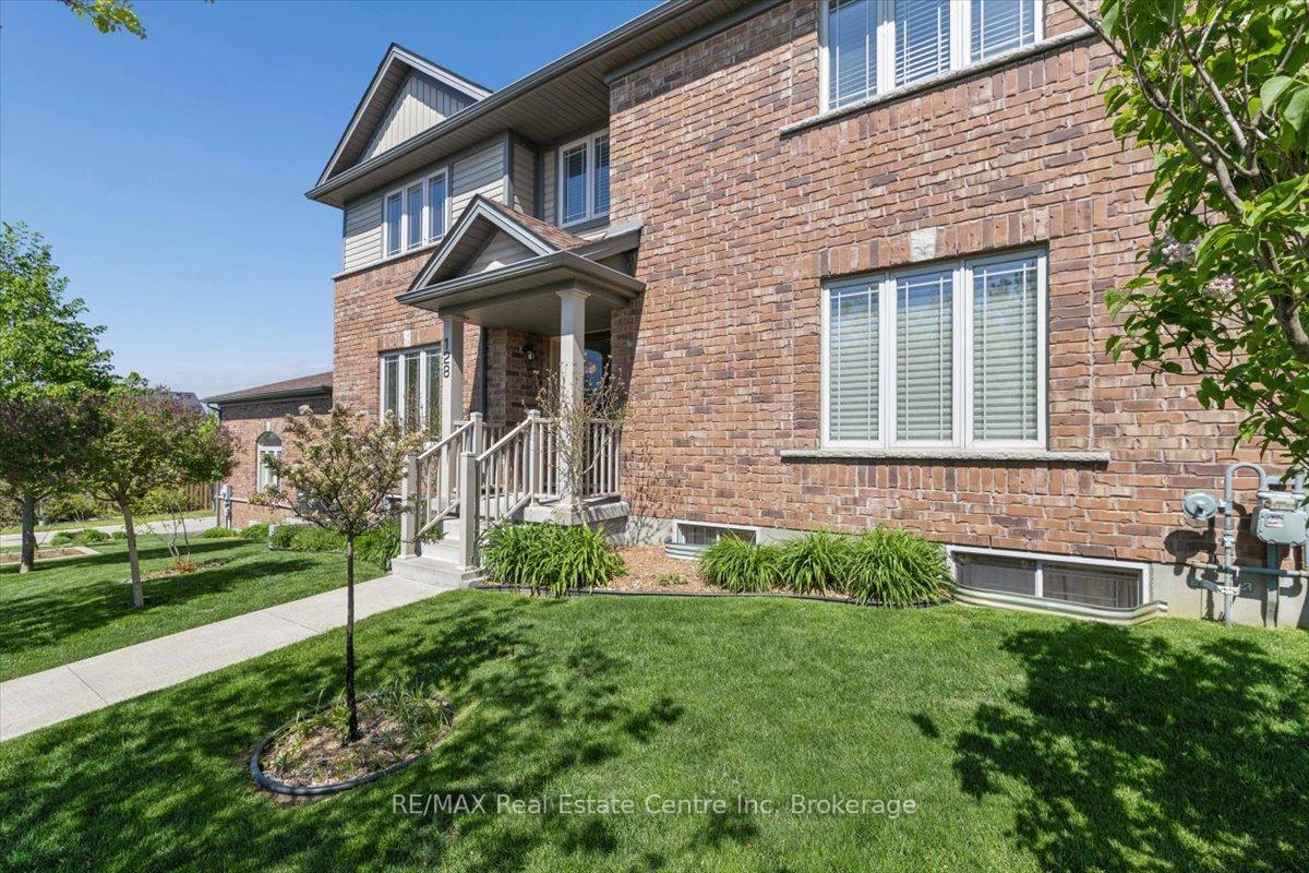 Photo 3 of 128 Ingram Drive, Guelph, Victoria North — HOMEH
