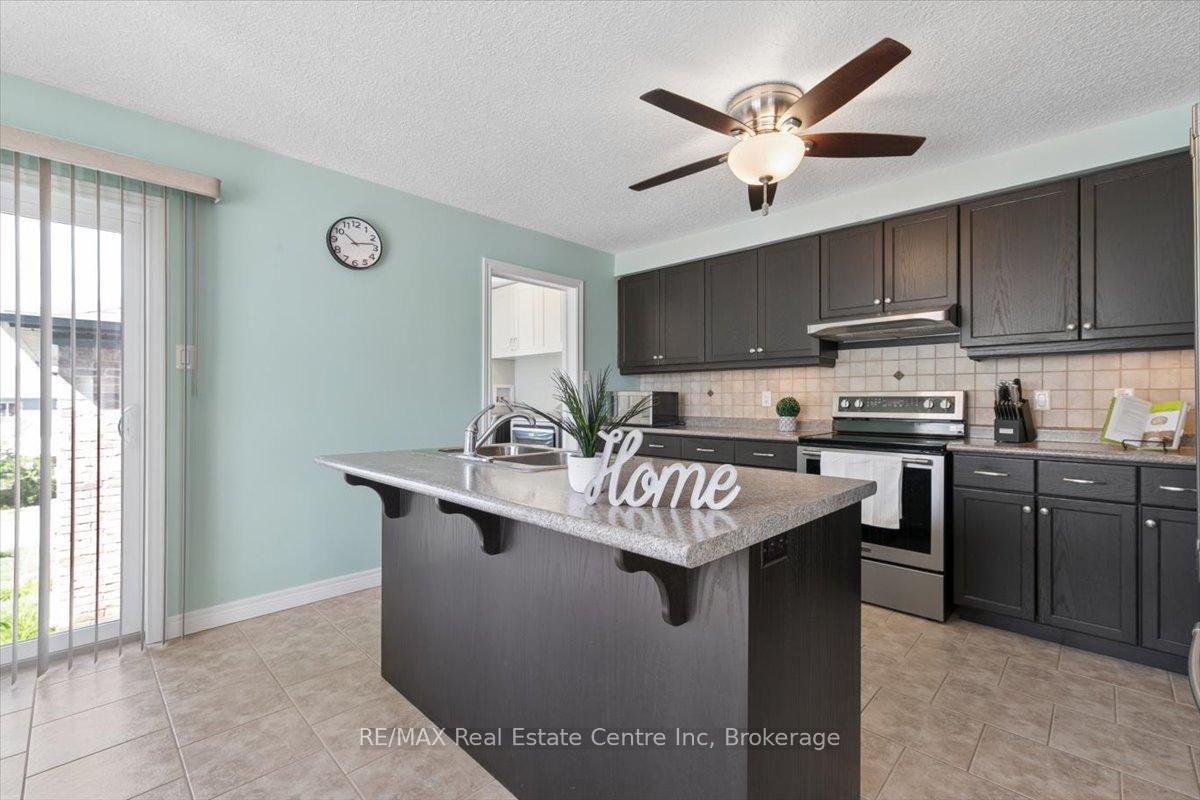 Photo 13 of 128 Ingram Drive, Guelph, Victoria North — HOMEH