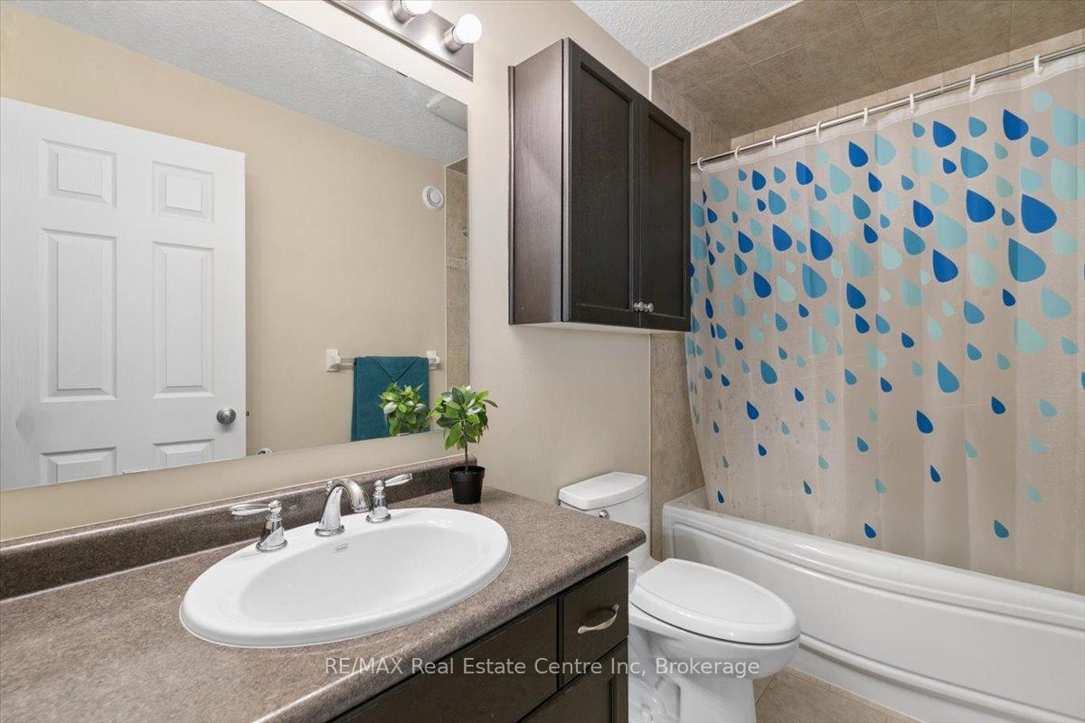 Photo 24 of 128 Ingram Drive, Guelph, Victoria North — HOMEH
