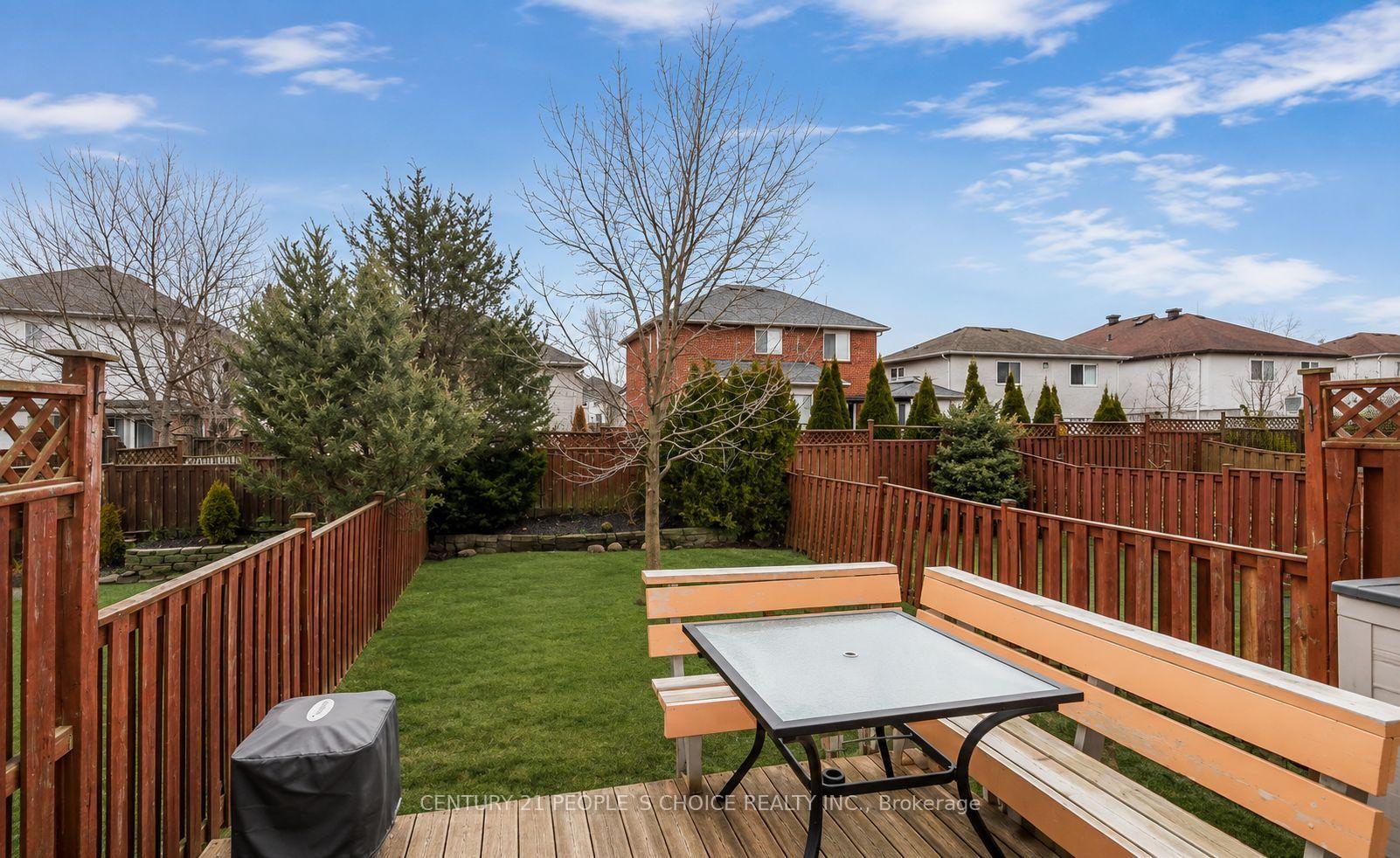 Photo 15 of 186 Pickett Crescent, Barrie, Painswick North — HOMEH