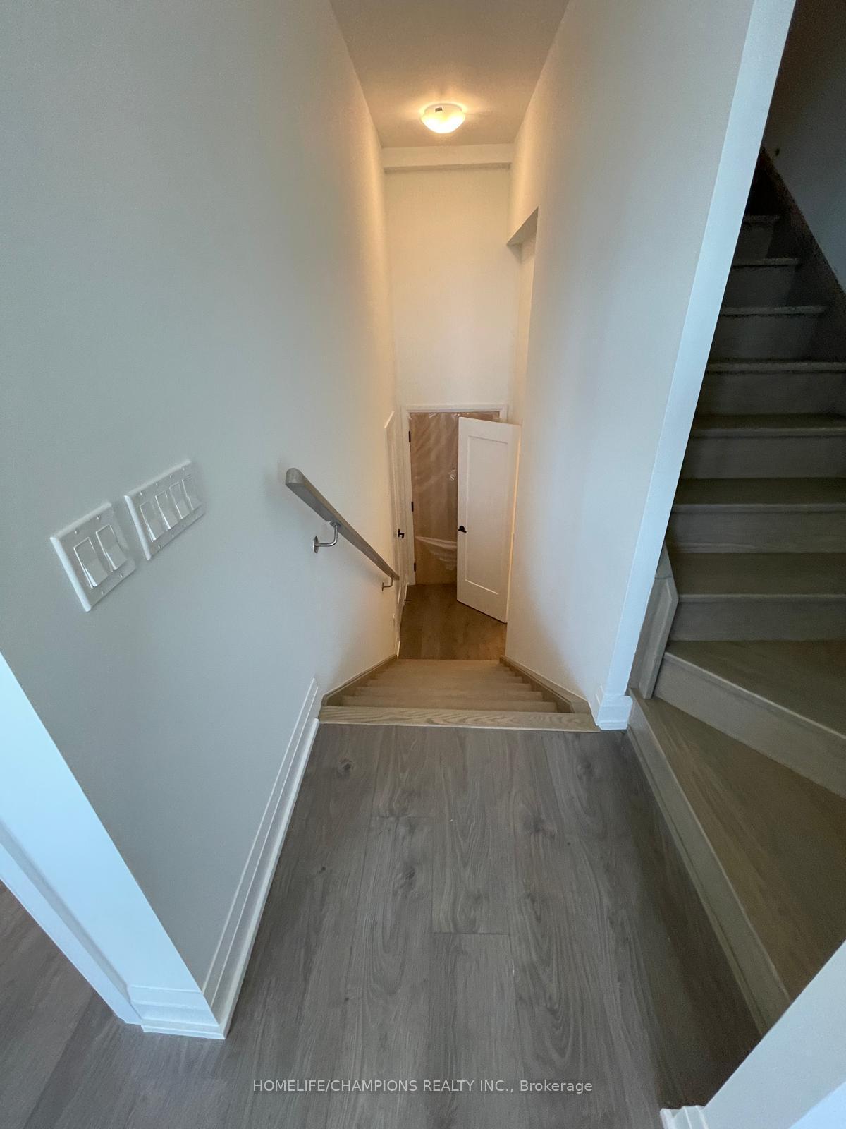 Photo 27 of Unit 5, 60 George Butchart Drive, North York, Downsview-Roding-CFB — HOMEH