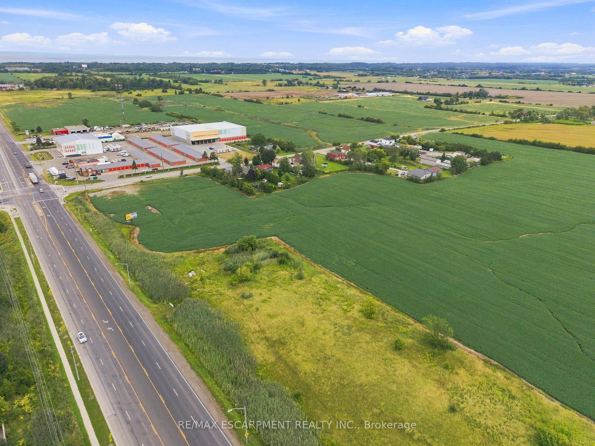 Photo 16 of 2 Highland Road, Hamilton, Stoney Creek — HOMEH