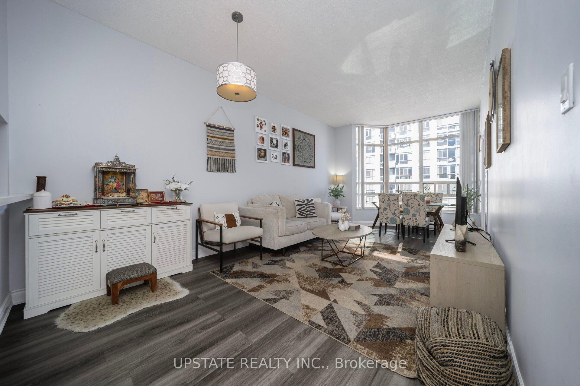 Photo 11 of Unit 1607, 250 Webb Drive, Mississauga, City Centre — HOMEH