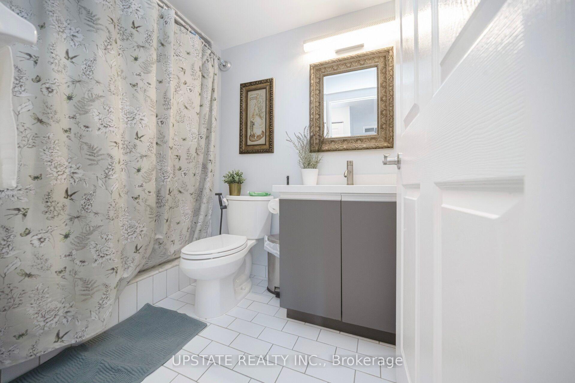 Photo 31 of Unit 1607, 250 Webb Drive, Mississauga, City Centre — HOMEH