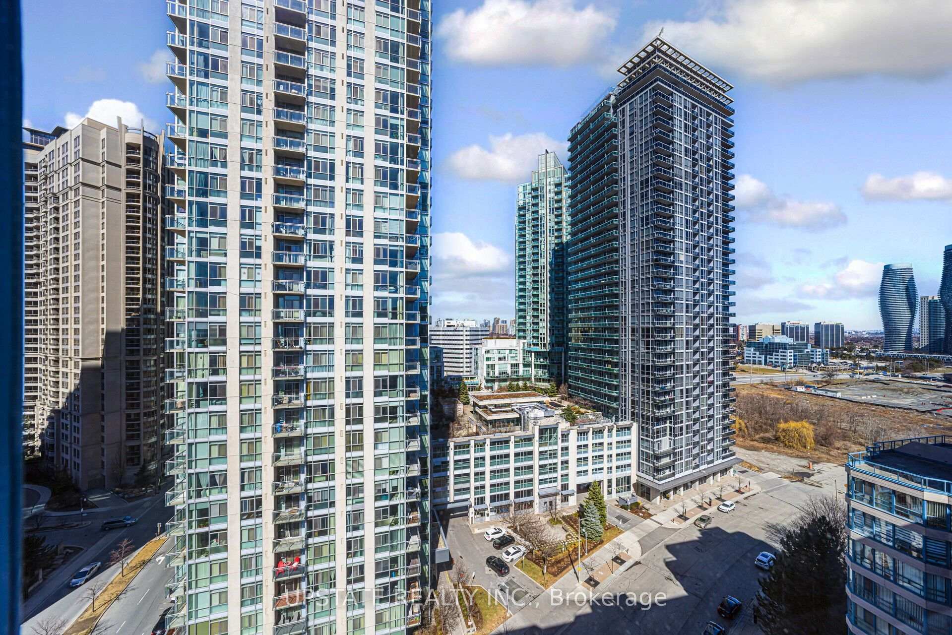 Photo 43 of Unit 1607, 250 Webb Drive, Mississauga, City Centre — HOMEH