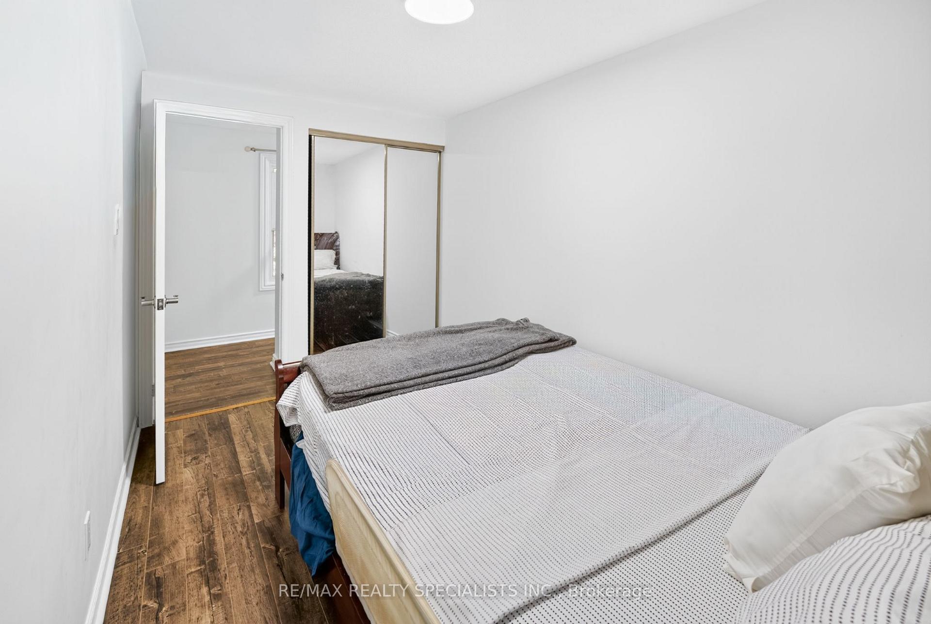 Photo 21 of 24 Garrison Square, Brampton, Northgate — HOMEH
