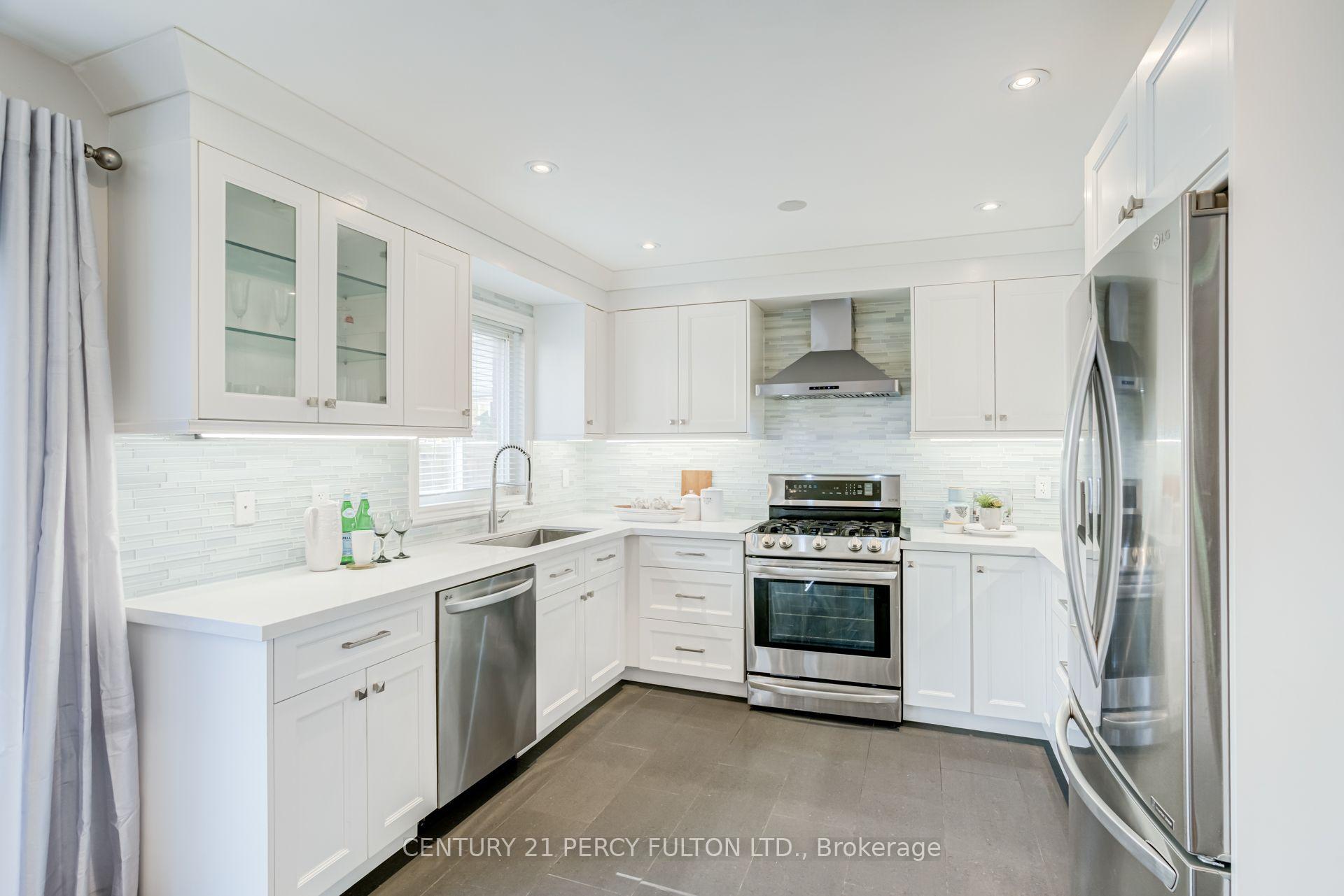 Photo 16 of 9 Urwin Street, Ajax, Northeast Ajax — HOMEH
