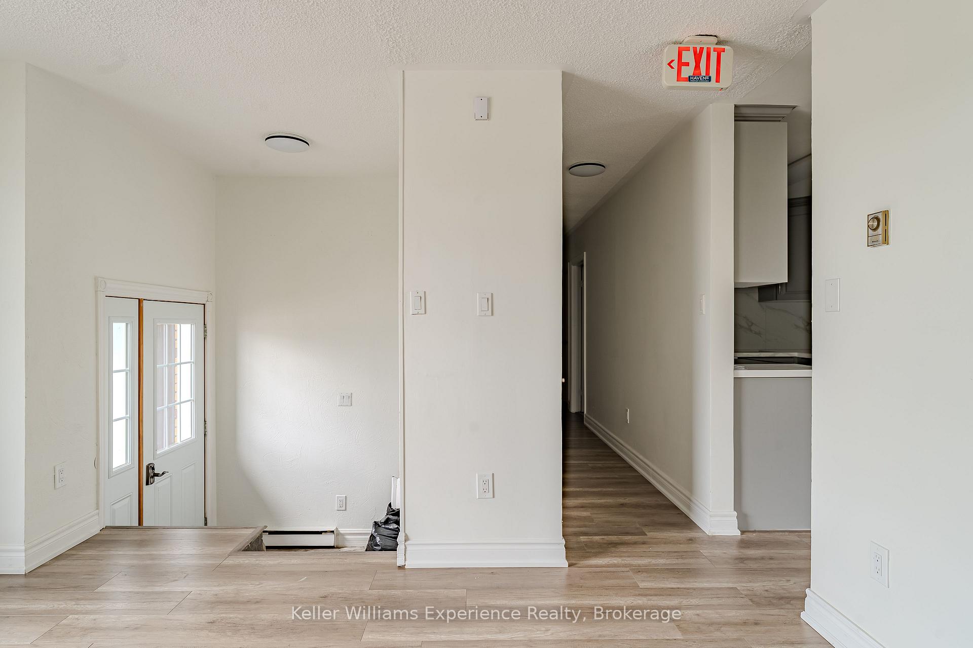 Photo 8 of 1088 8th Street E, Owen Sound — HOMEH