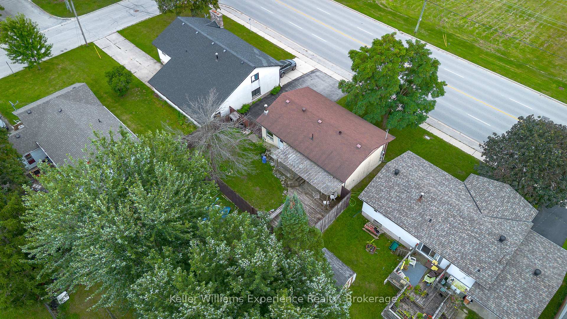 Photo 44 of 1088 8th Street E, Owen Sound — HOMEH
