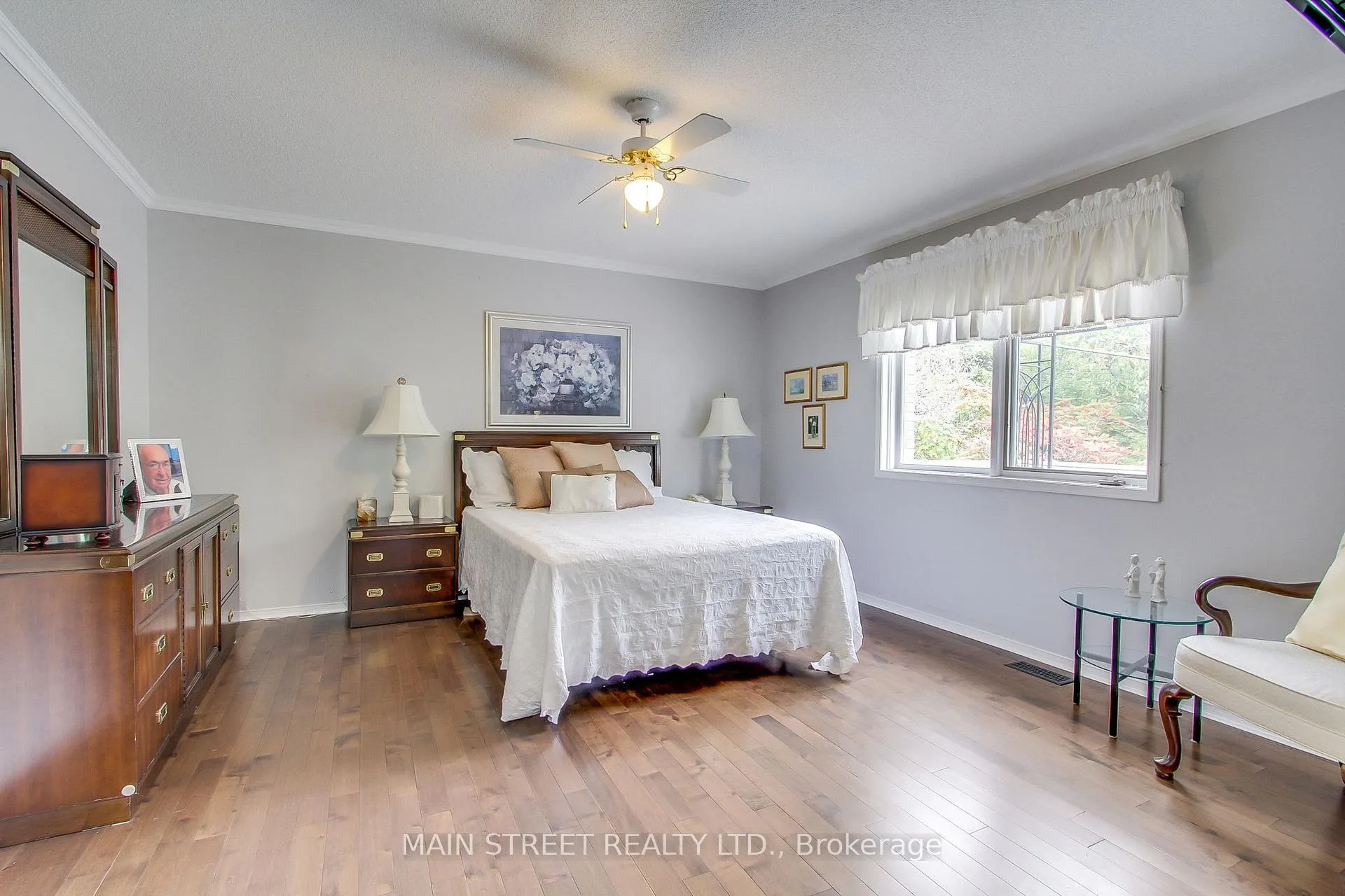 Photo 15 of 40 Chalmers Drive, Barrie, Painswick South — HOMEH
