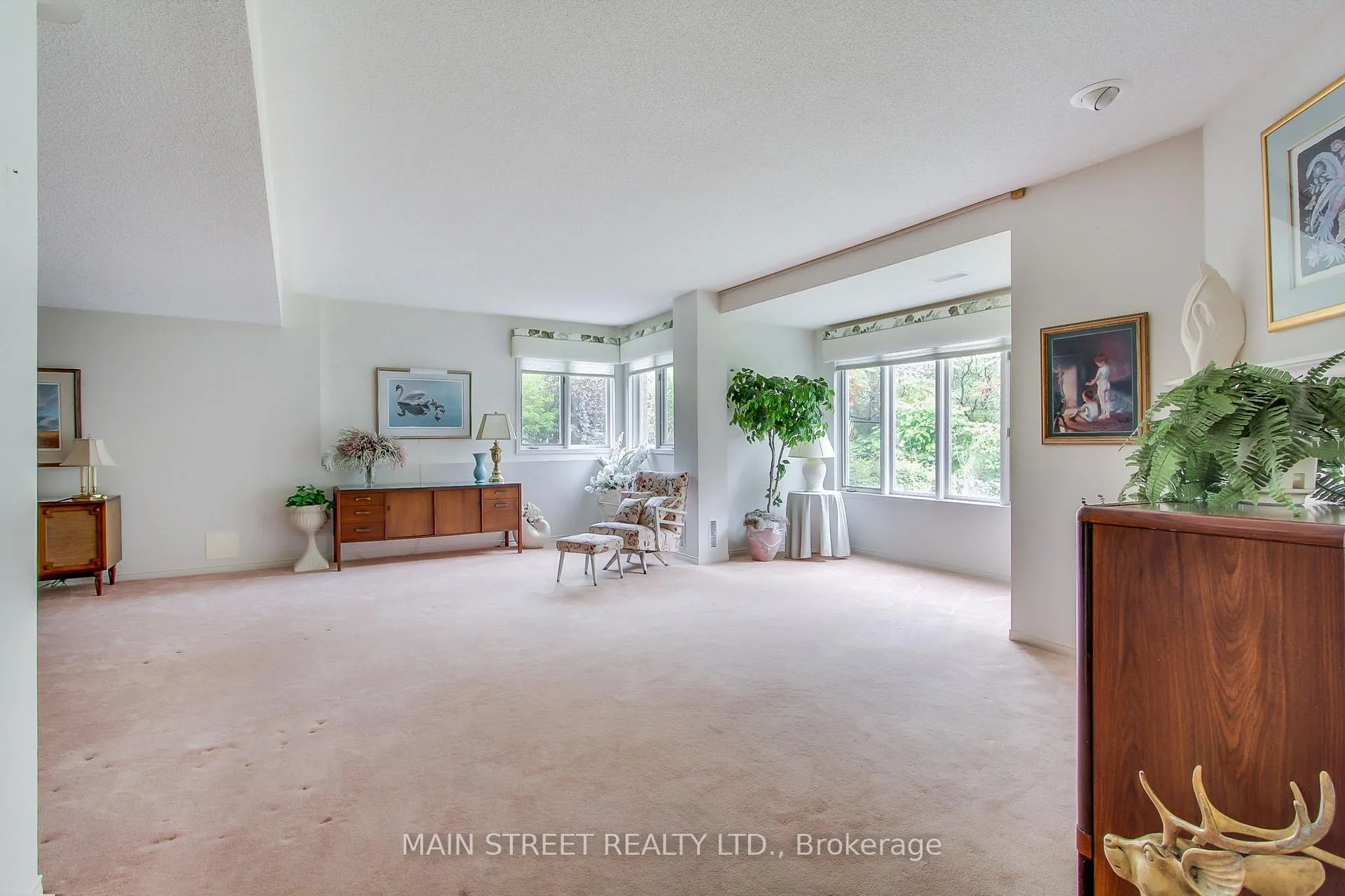 Photo 22 of 40 Chalmers Drive, Barrie, Painswick South — HOMEH