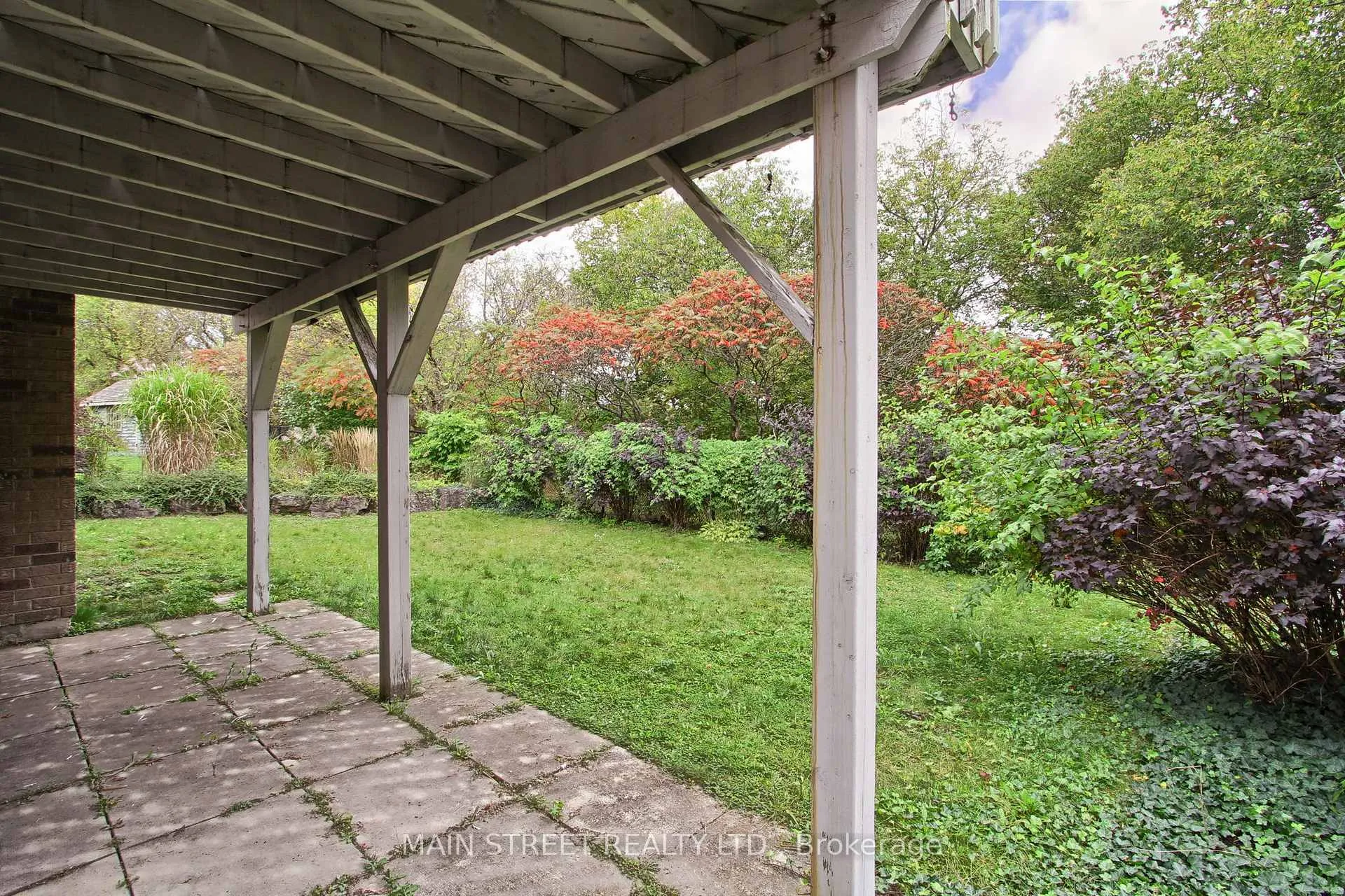 Photo 29 of 40 Chalmers Drive, Barrie, Painswick South — HOMEH