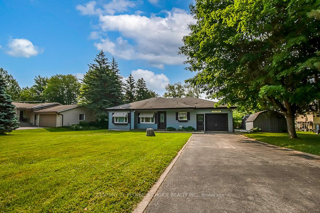 Photo of 3 Lakeshore Boulevard