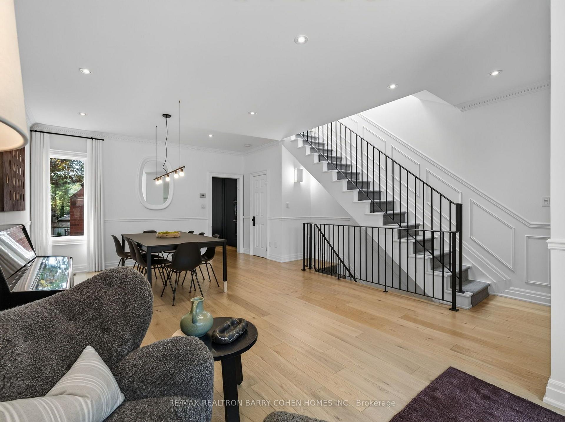 Photo 4 of 18 Joicey Boulevard, Toronto, Lawrence Park North — HOMEH