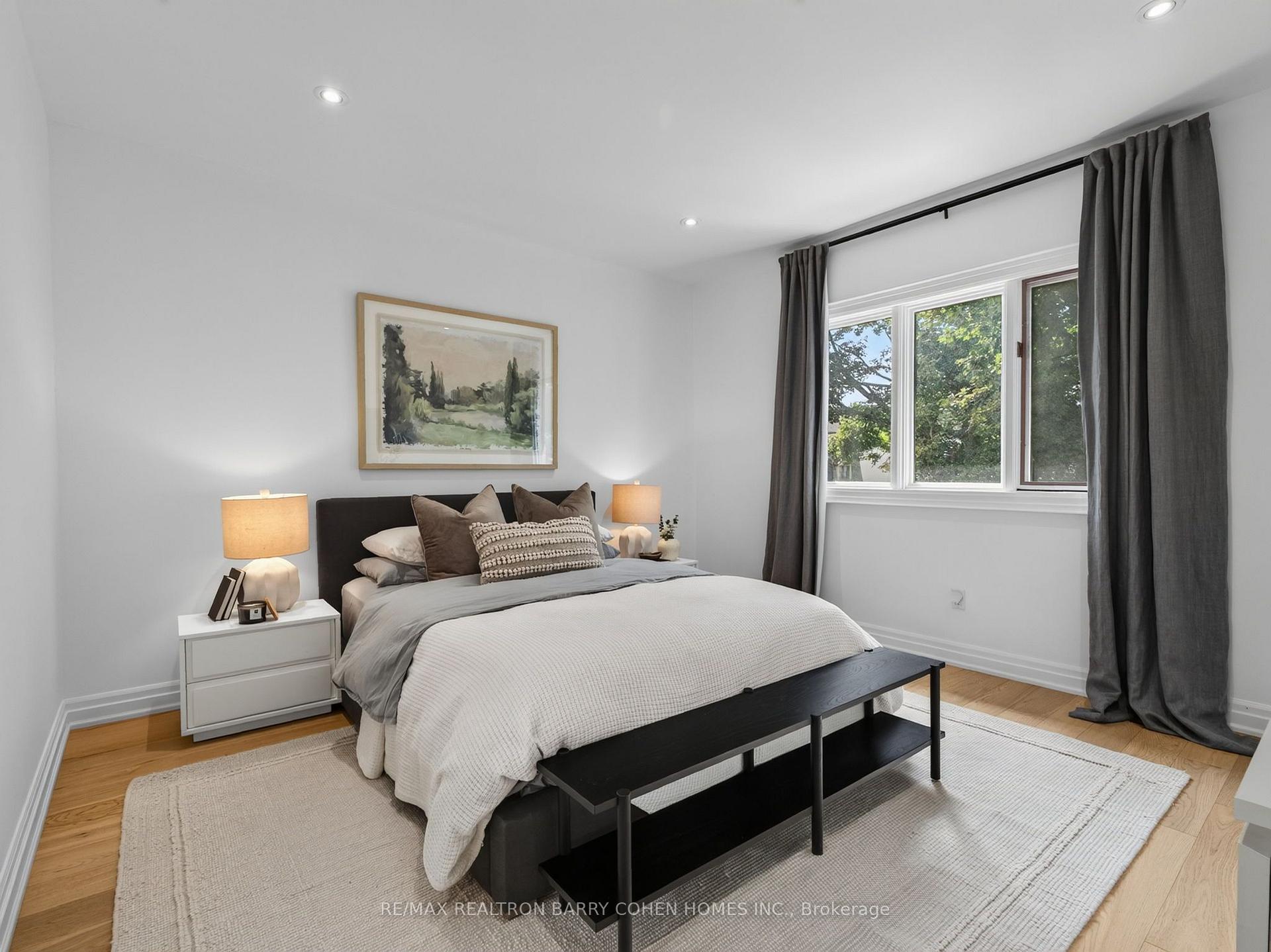 Photo 17 of 18 Joicey Boulevard, Toronto, Lawrence Park North — HOMEH
