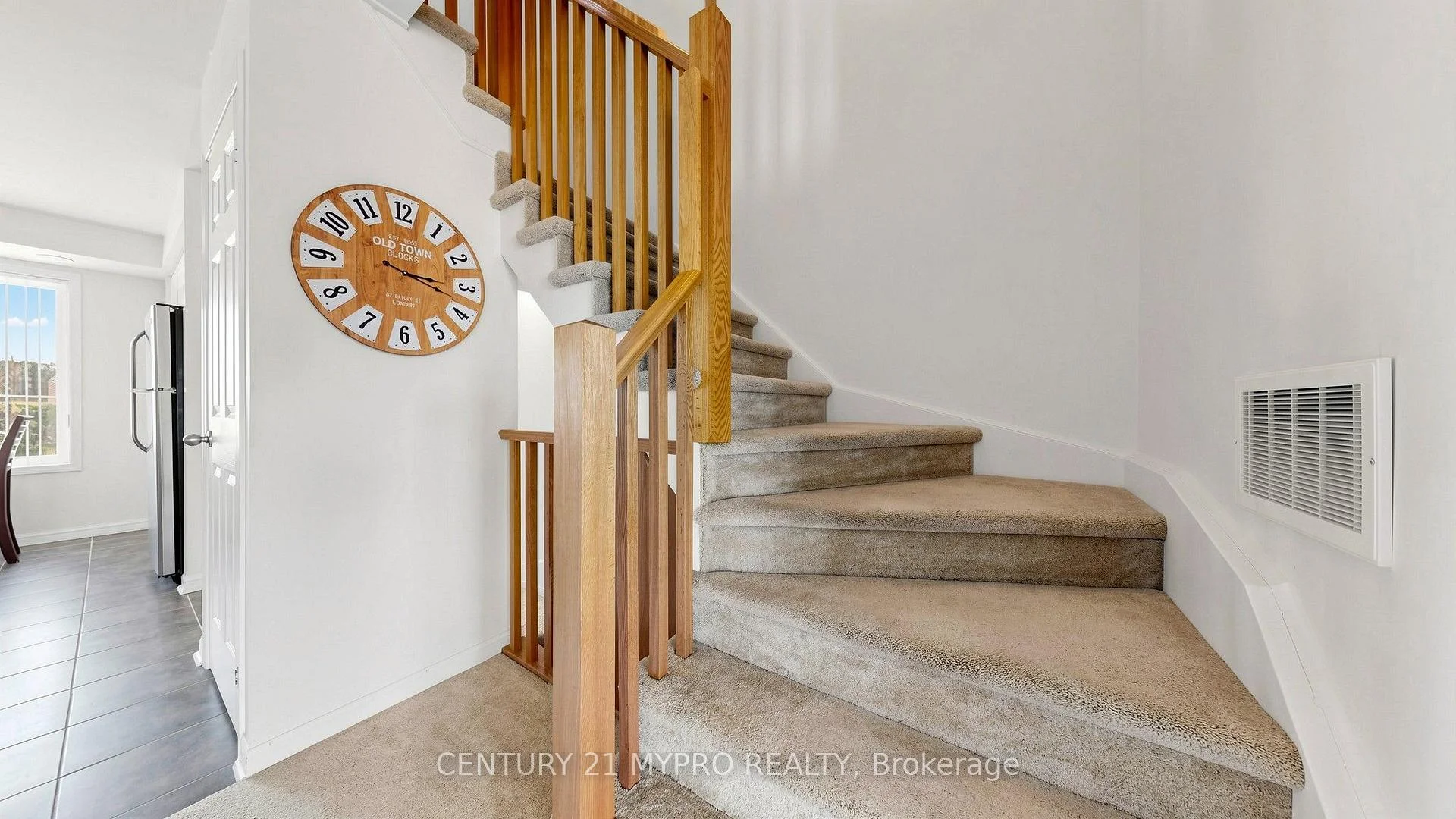 Photo 11 of Unit 3, 2895 Hazelton Place E, Mississauga, Central Erin Mills — HOMEH