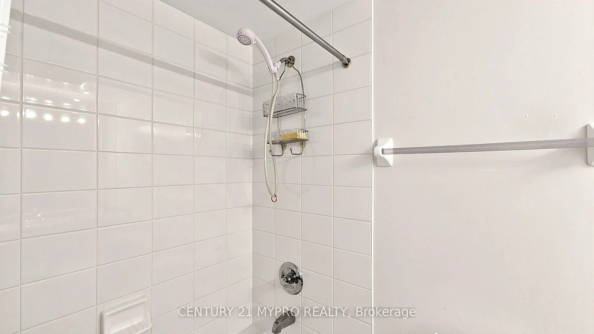 Photo 25 of Unit 3, 2895 Hazelton Place E, Mississauga, Central Erin Mills — HOMEH