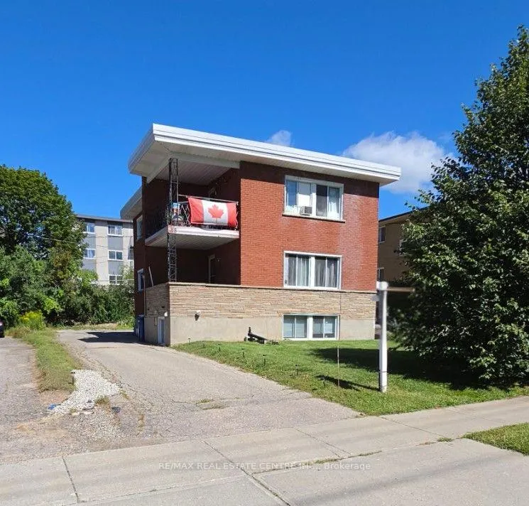Photo of 18 High Street