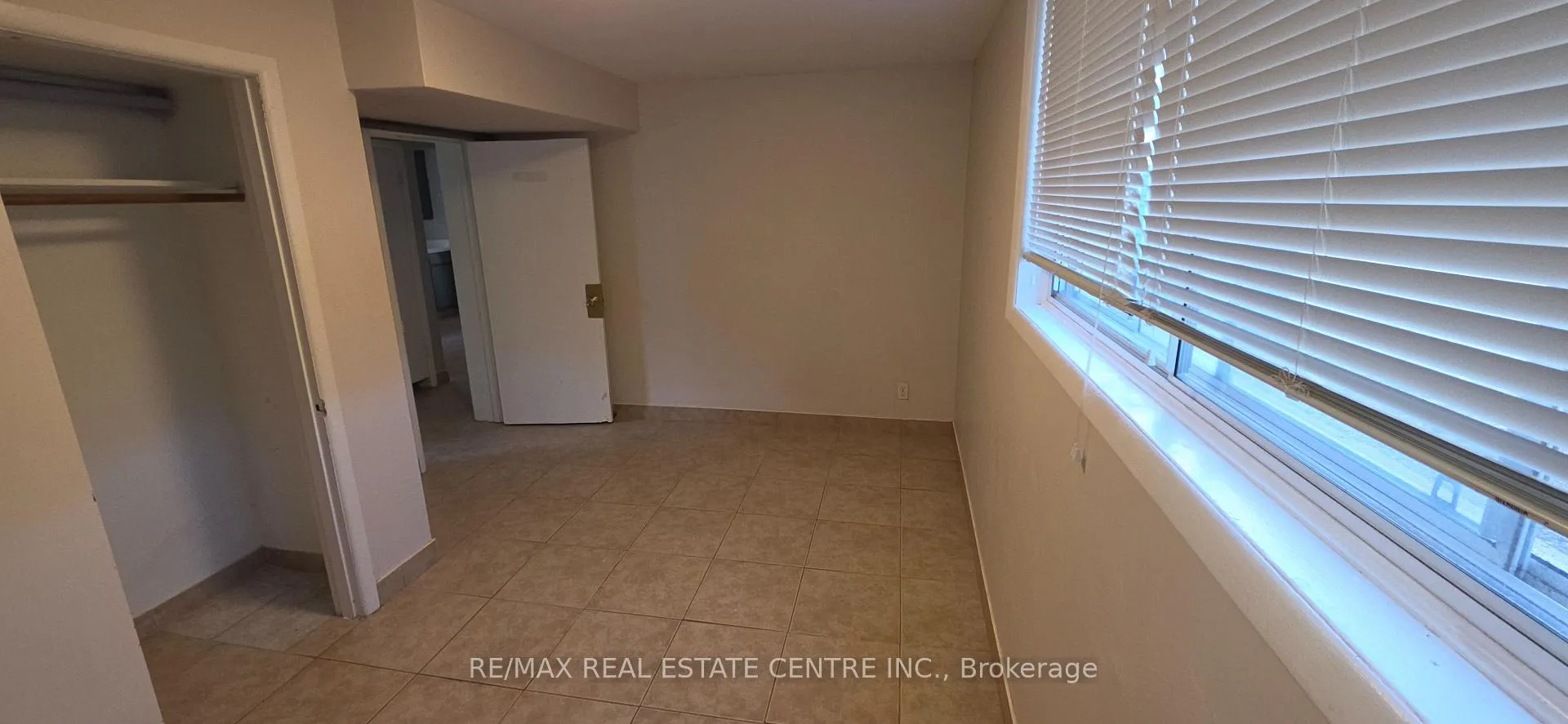 Photo 2 of 18 High Street, Waterloo, Lakeshore Village — HOMEH